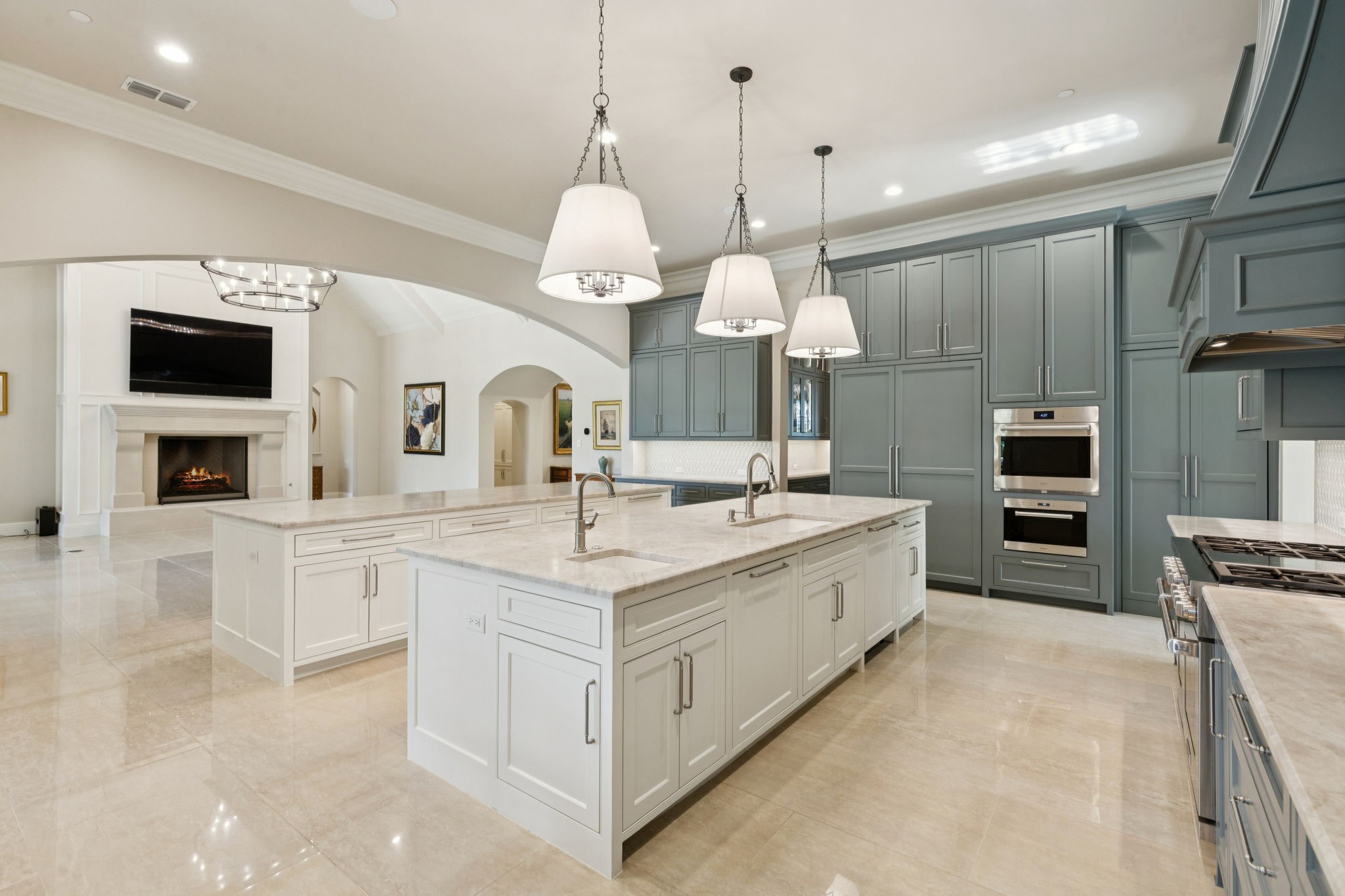 1806 Scenic Circle