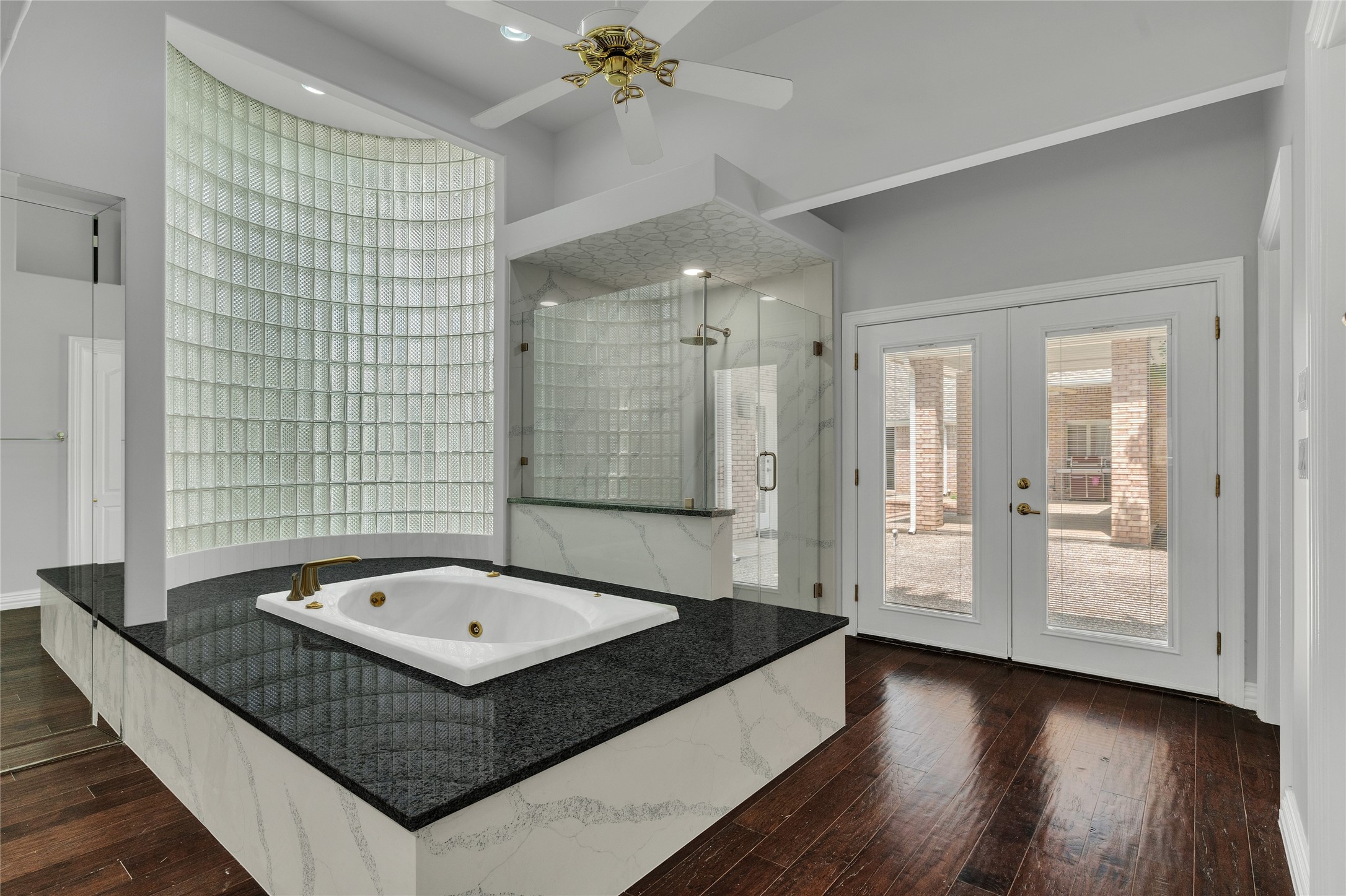 732 Richmond Lane