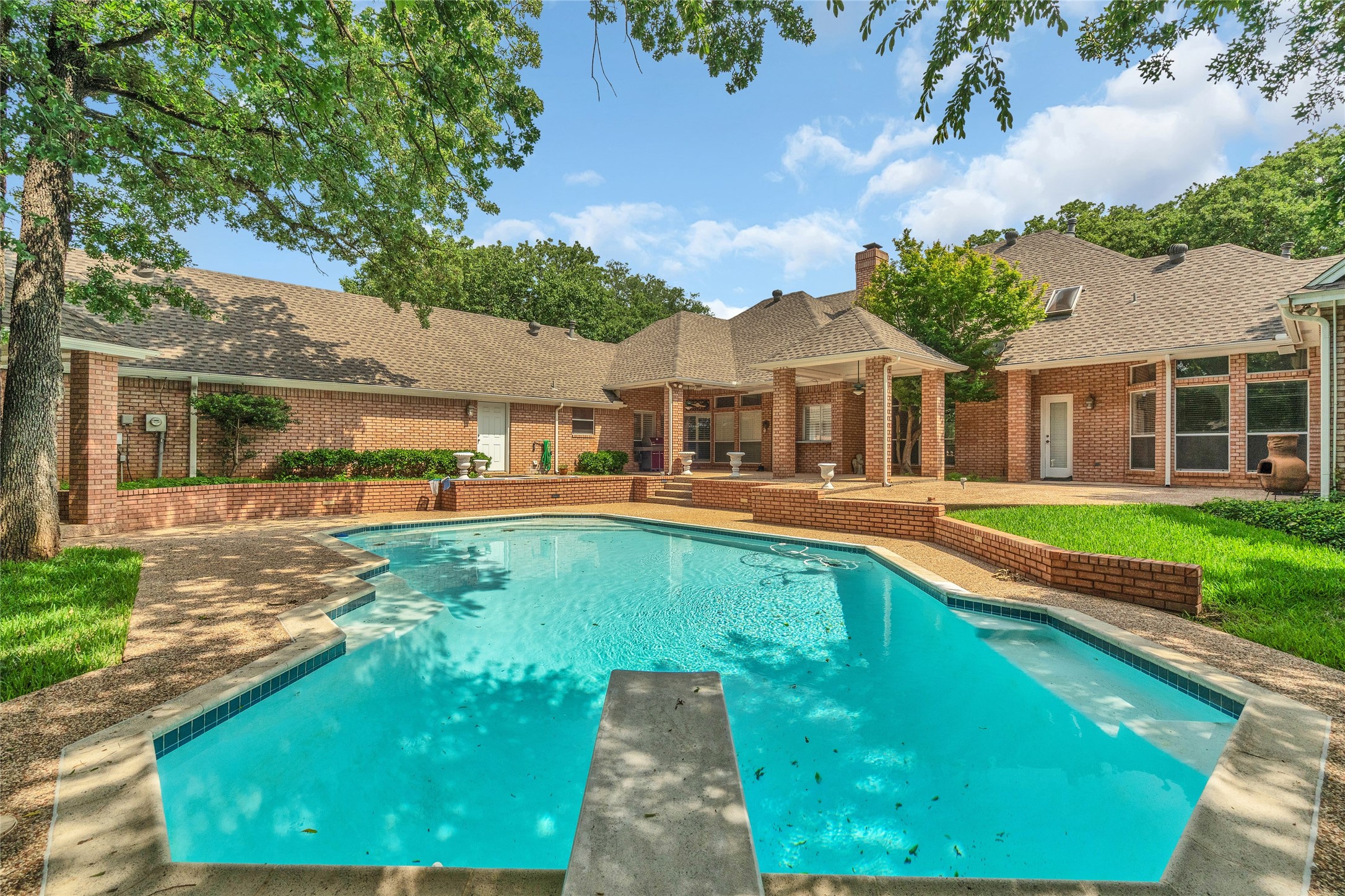732 Richmond Lane