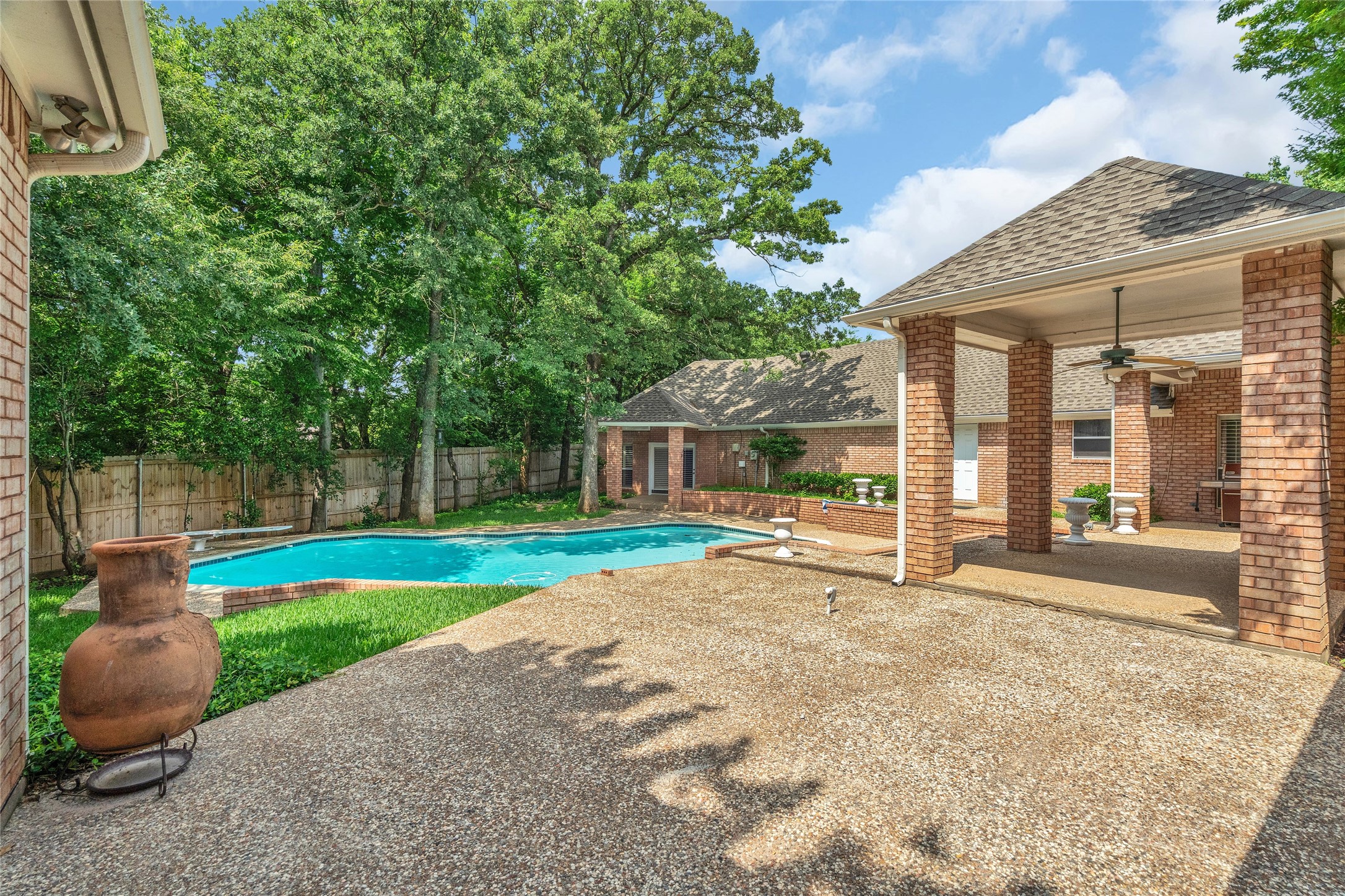 732 Richmond Lane