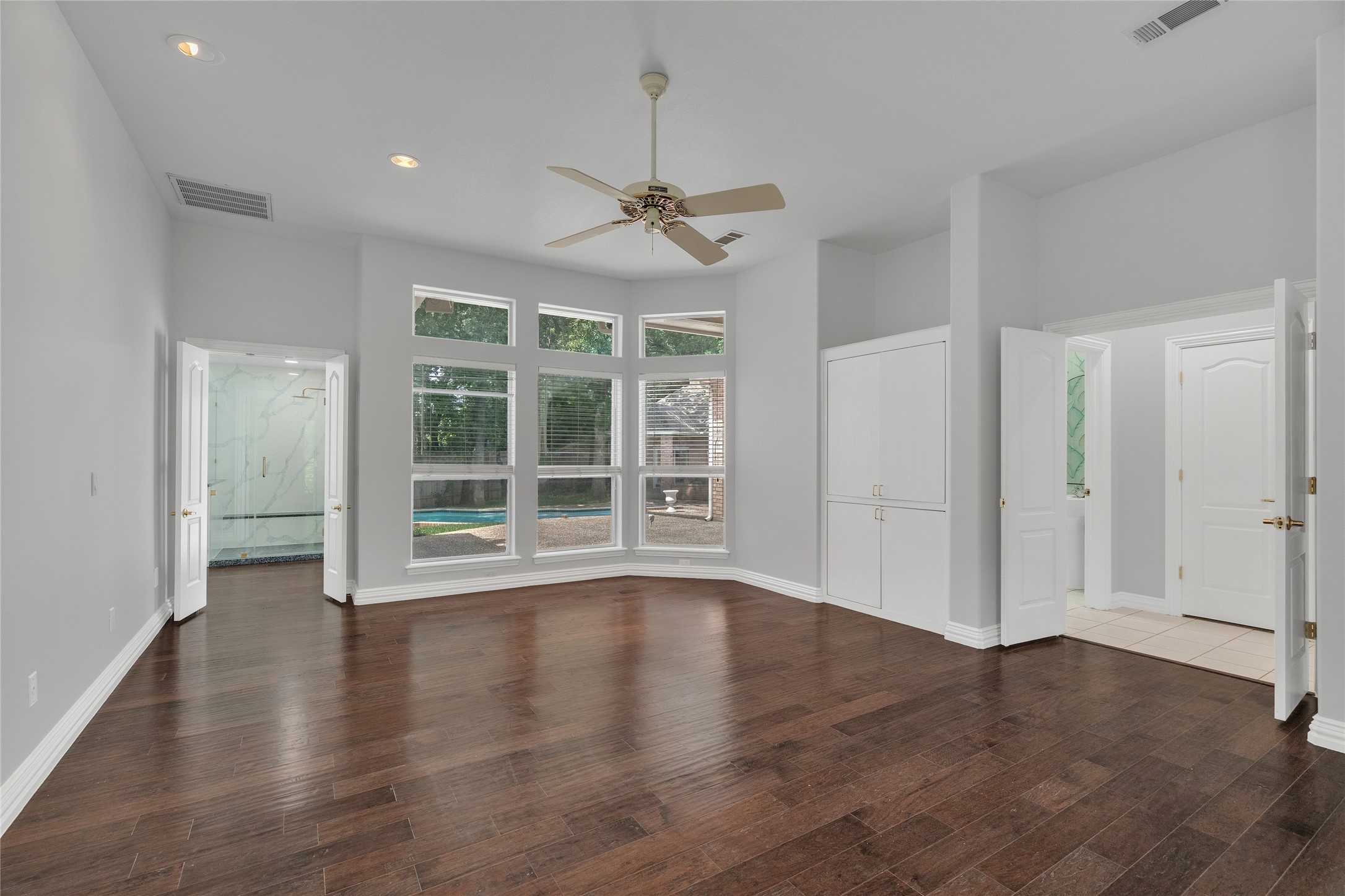 732 Richmond Lane