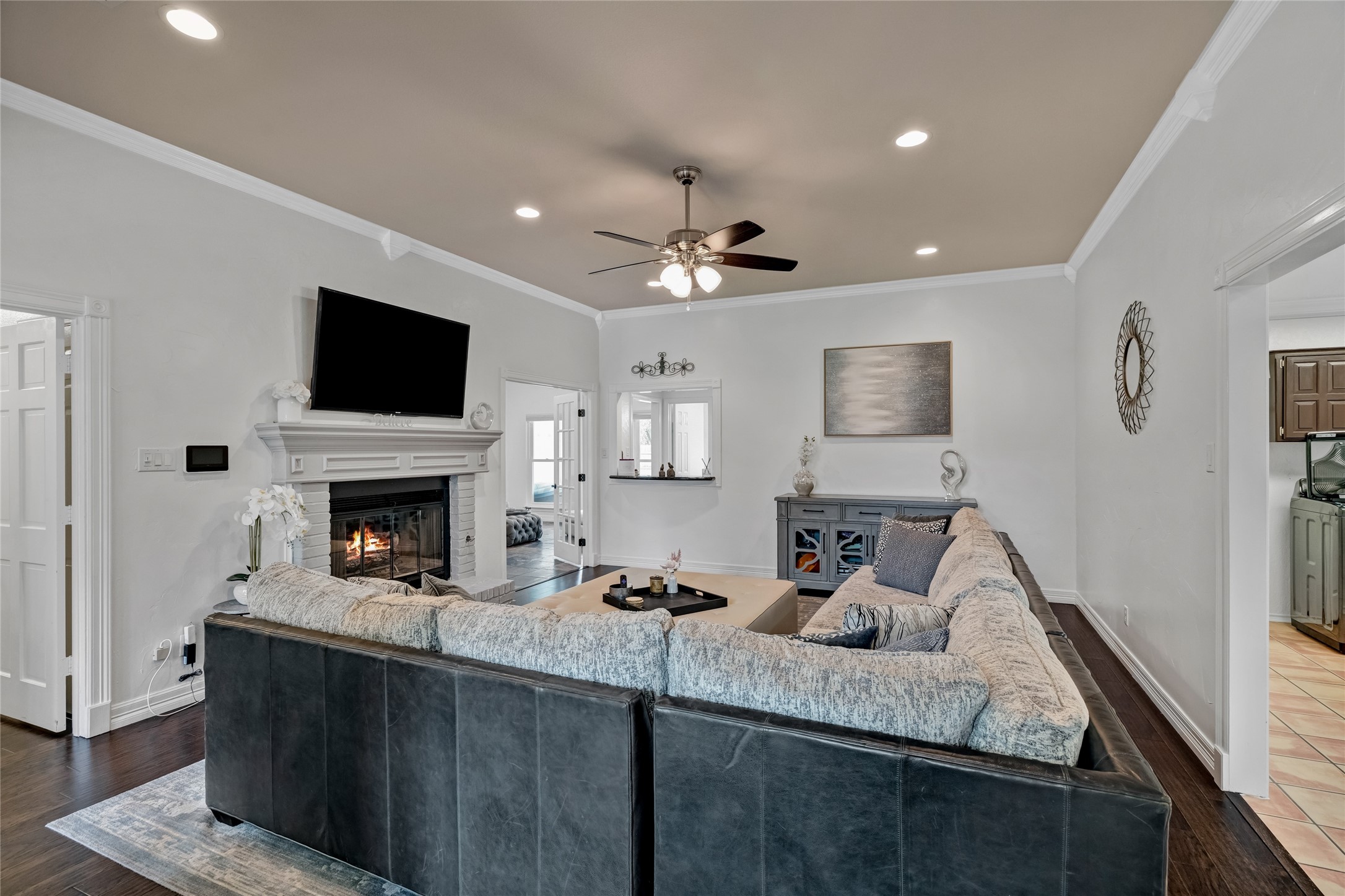 2900 Trail Lake Drive