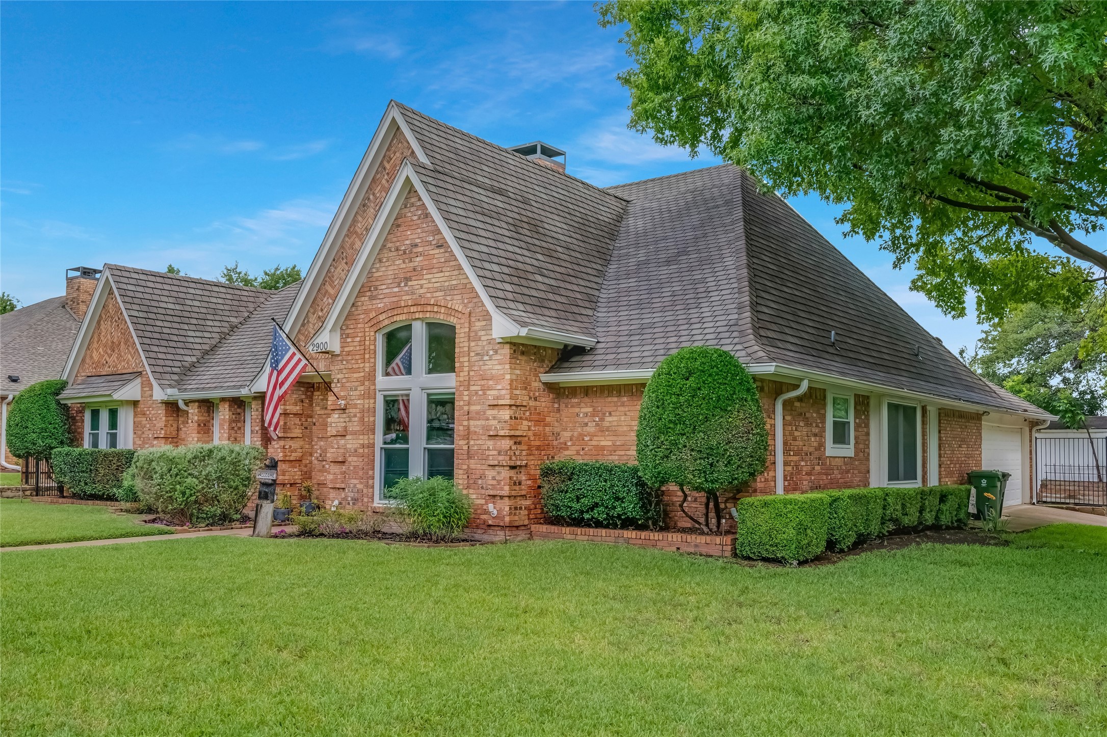 2900 Trail Lake Drive