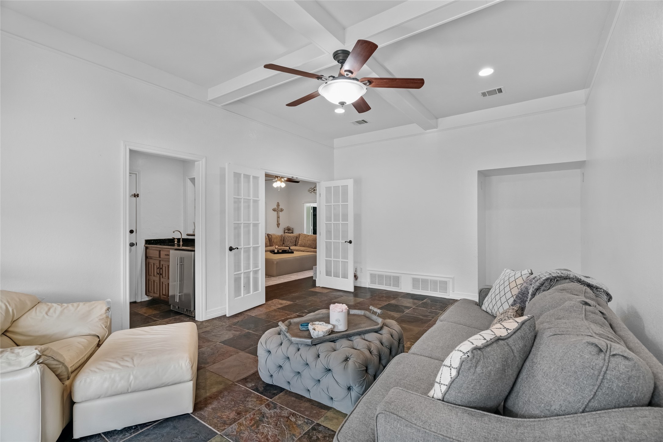 2900 Trail Lake Drive