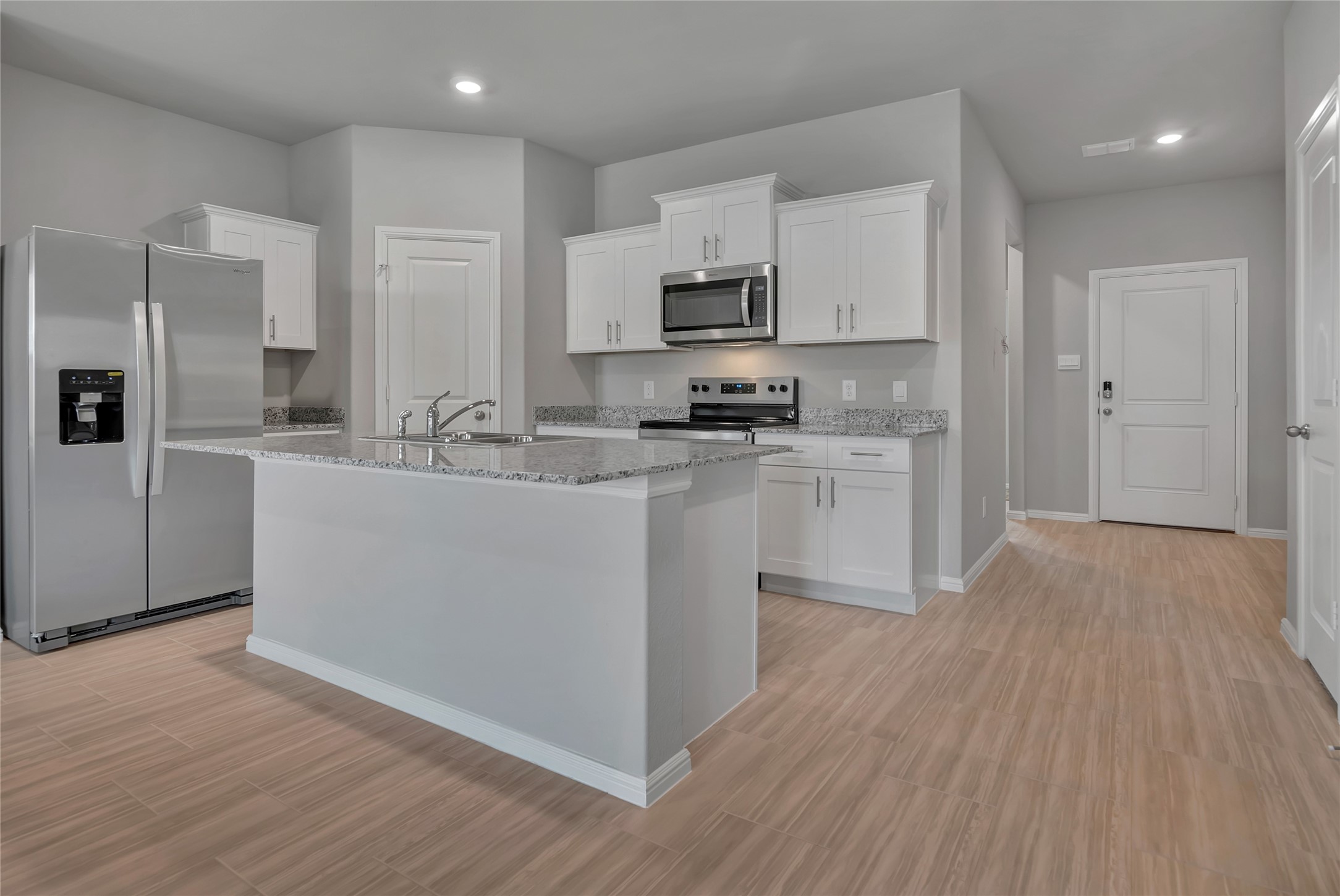 16404 Severn Lane