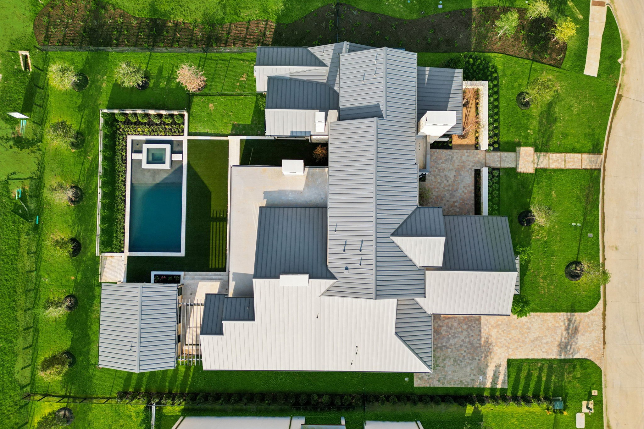 2600 Magnolia Circle