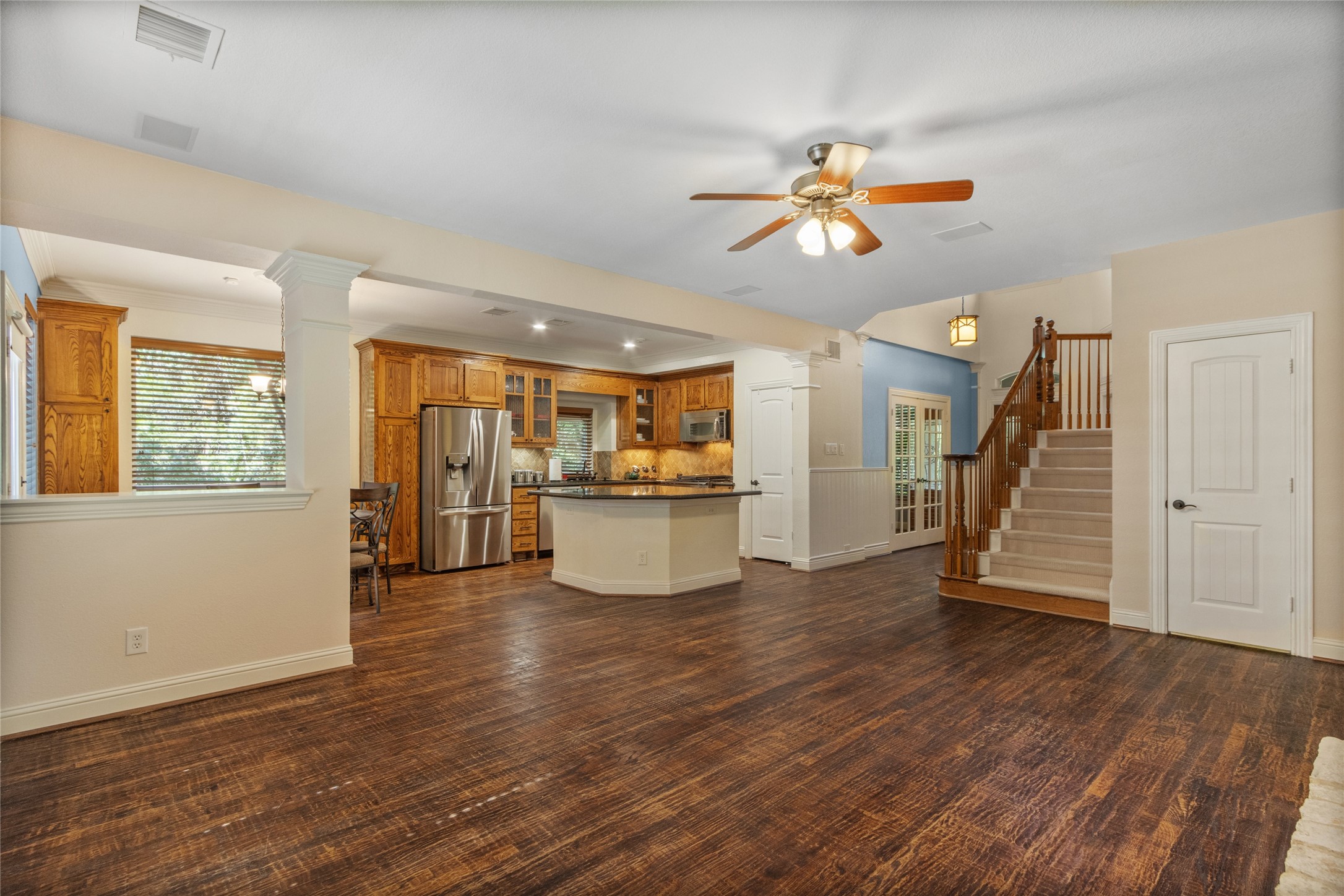 800 Spring Creek Drive