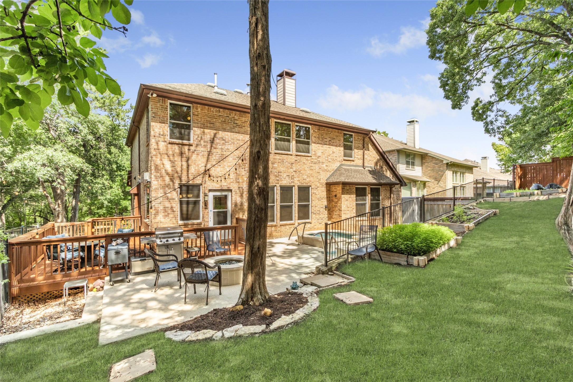 800 Spring Creek Drive