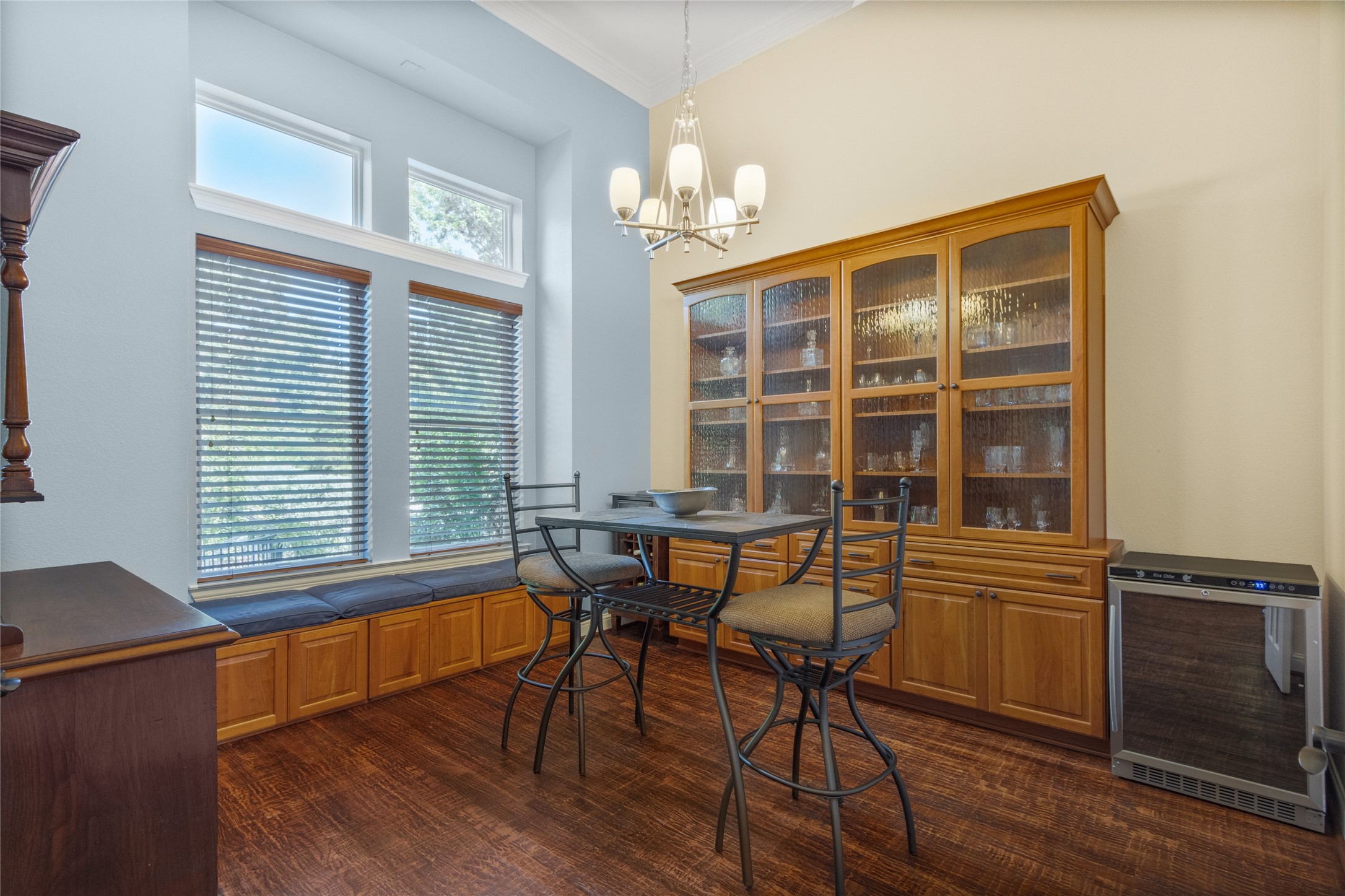 800 Spring Creek Drive