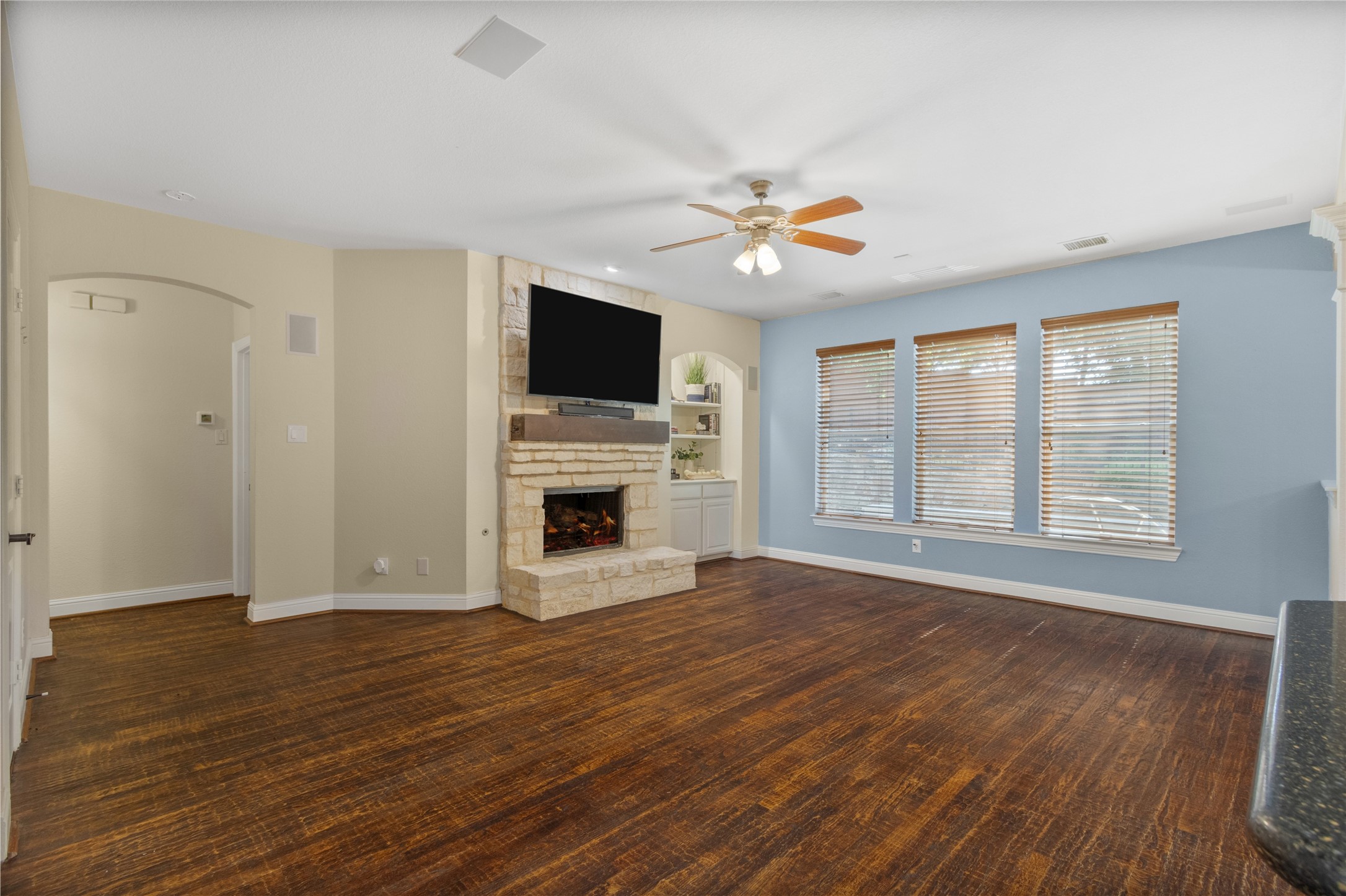 800 Spring Creek Drive