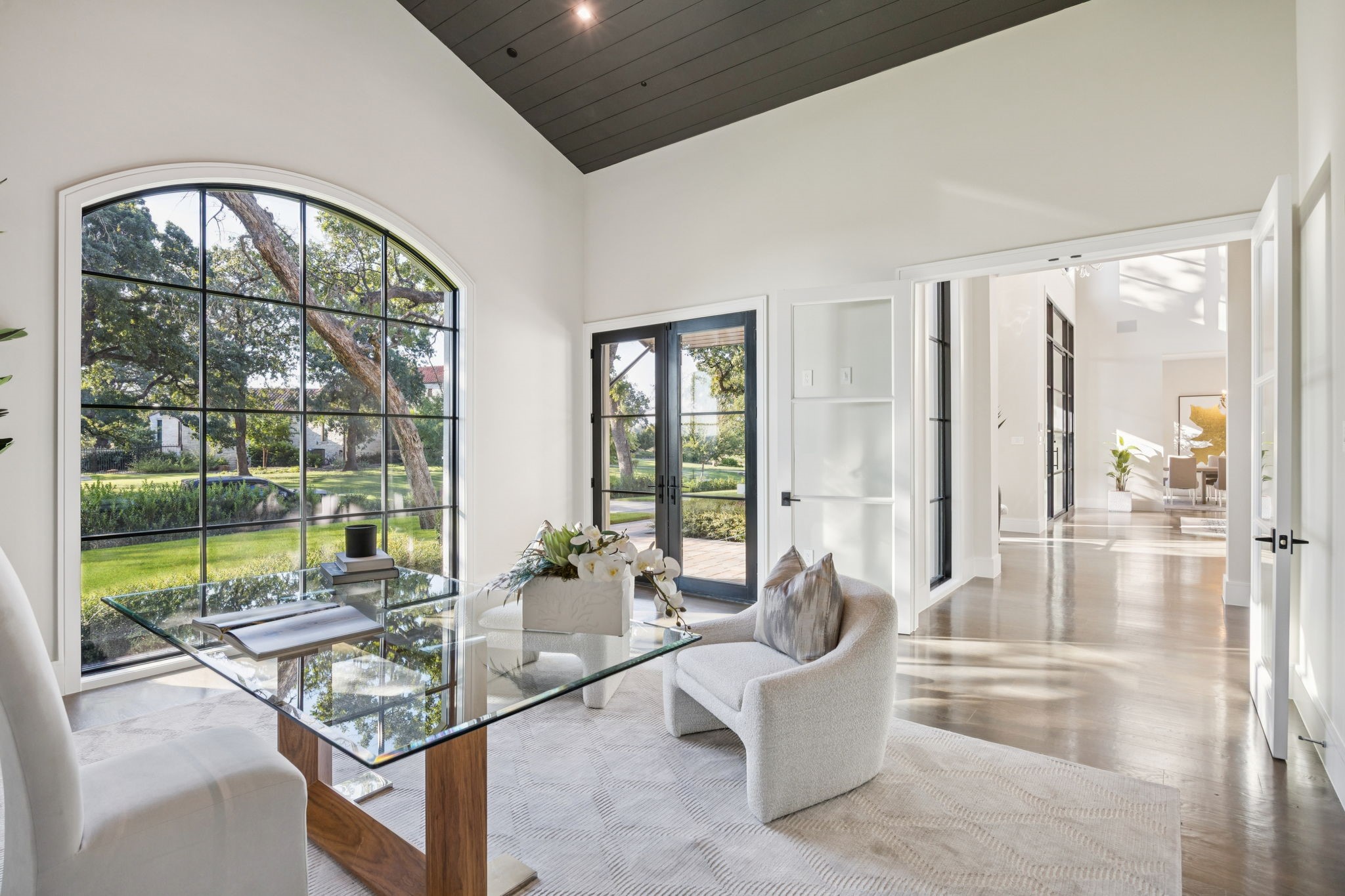 1609 Meandering Way Drive