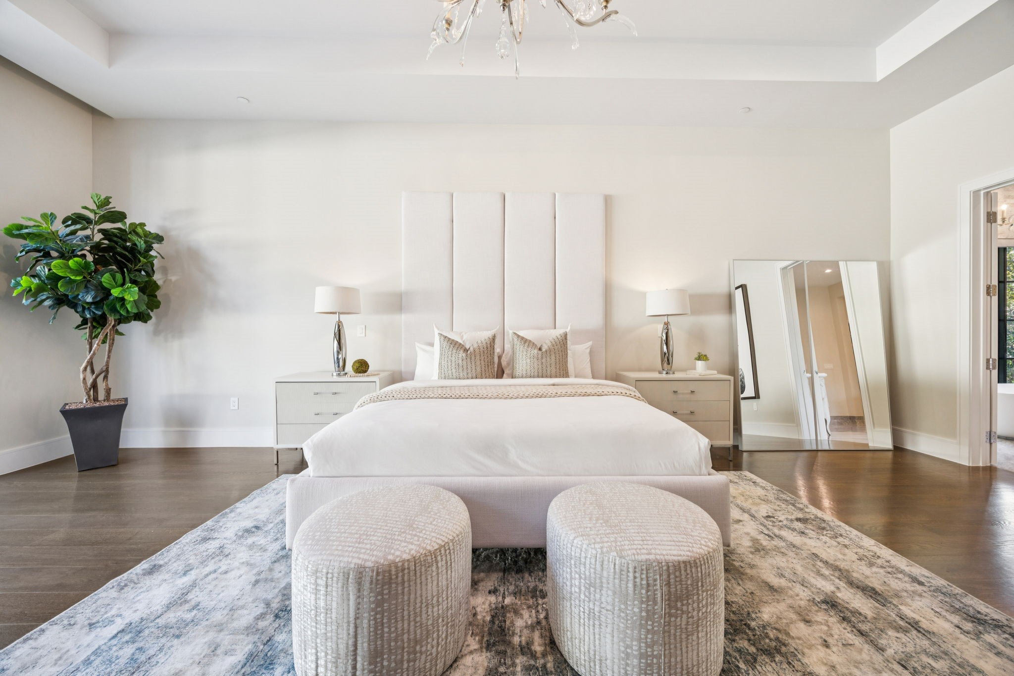 1609 Meandering Way Drive