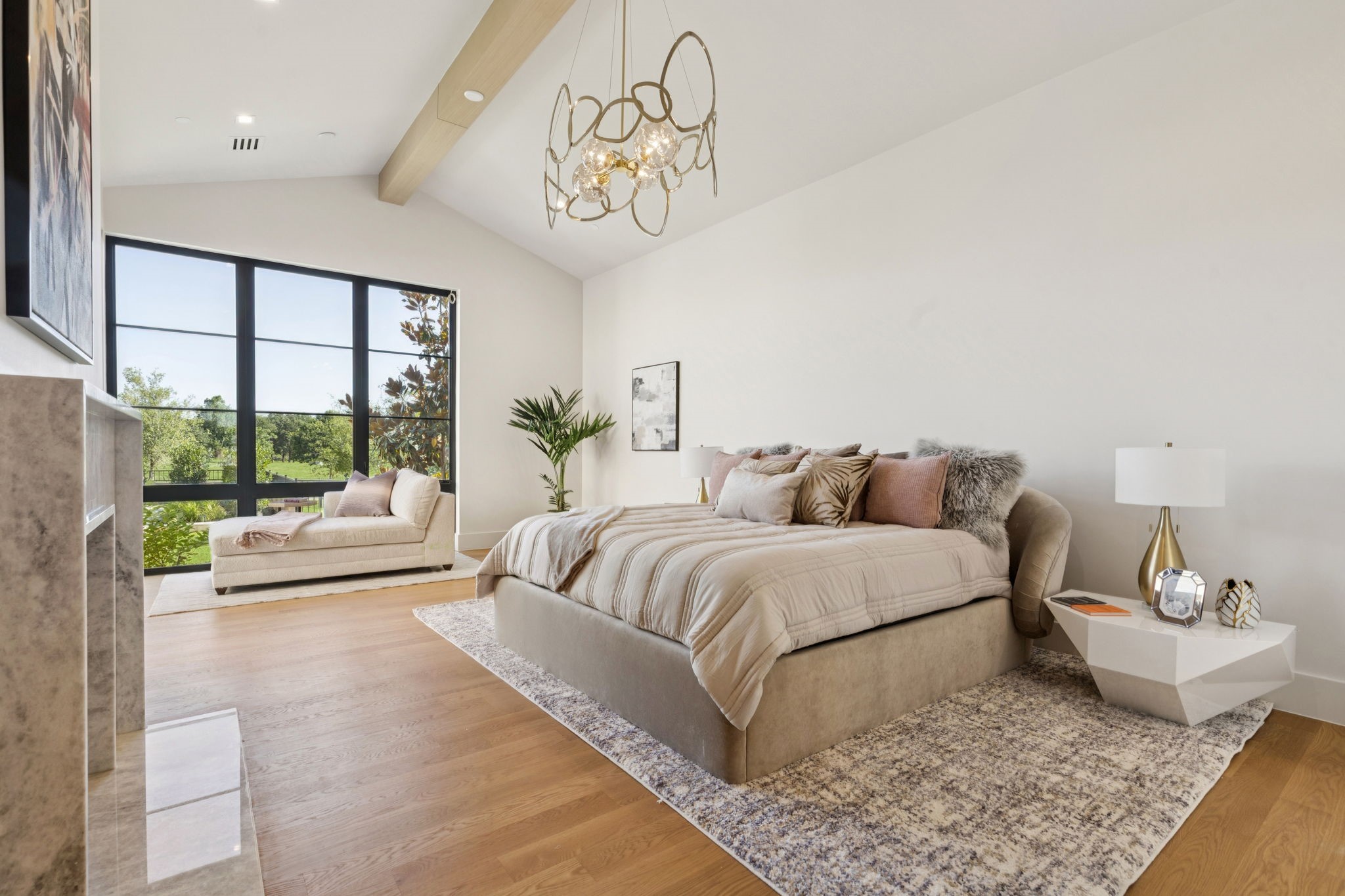 2600 Magnolia Circle