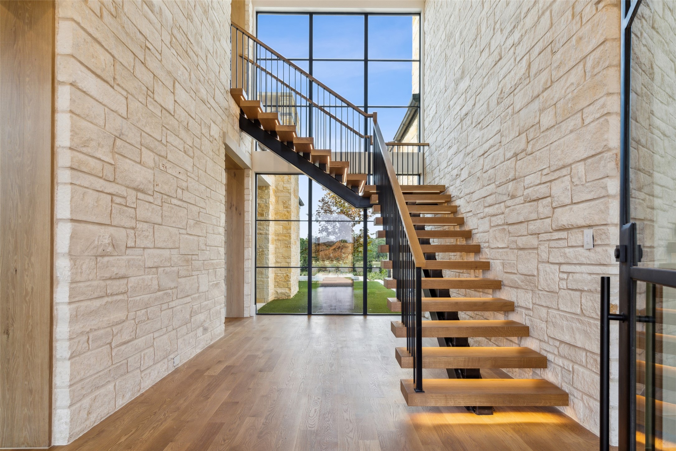 2600 Magnolia Circle