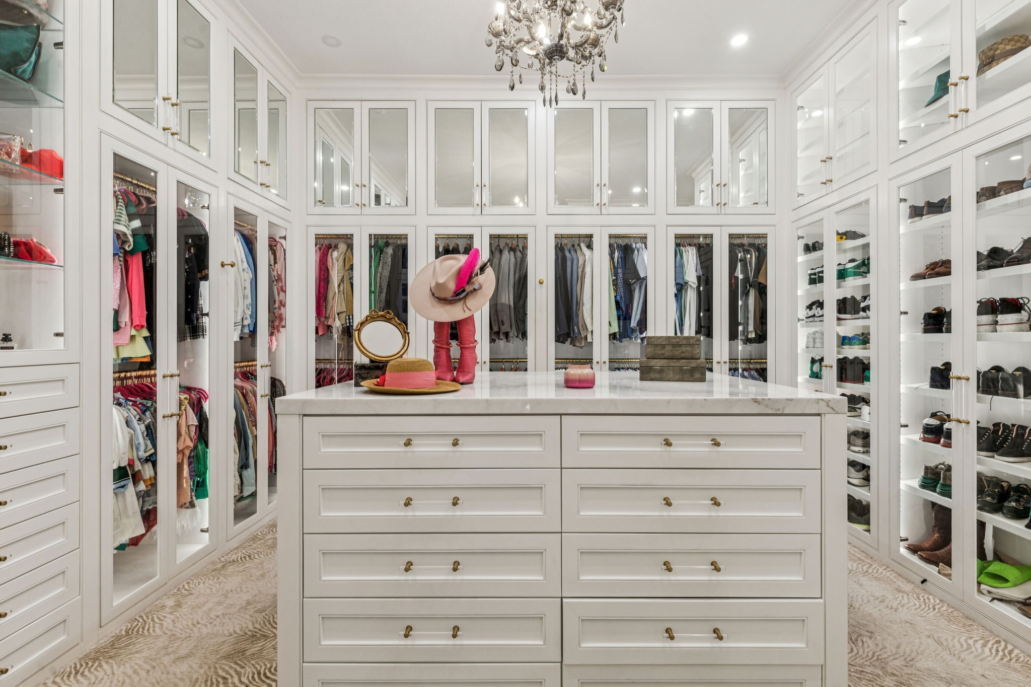 351 S White Chapel Boulevard