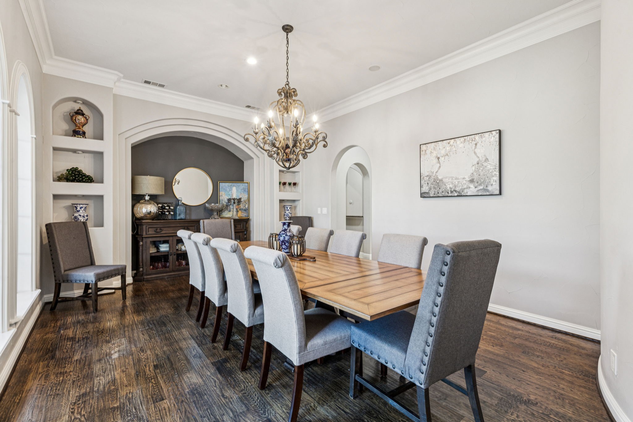 351 S White Chapel Boulevard