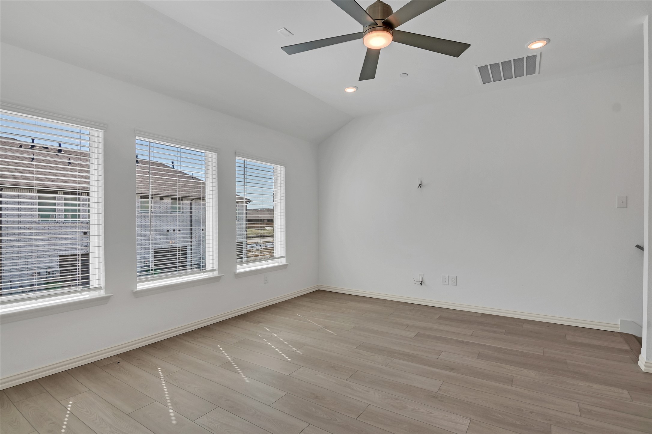 5258 Springlake Parkway