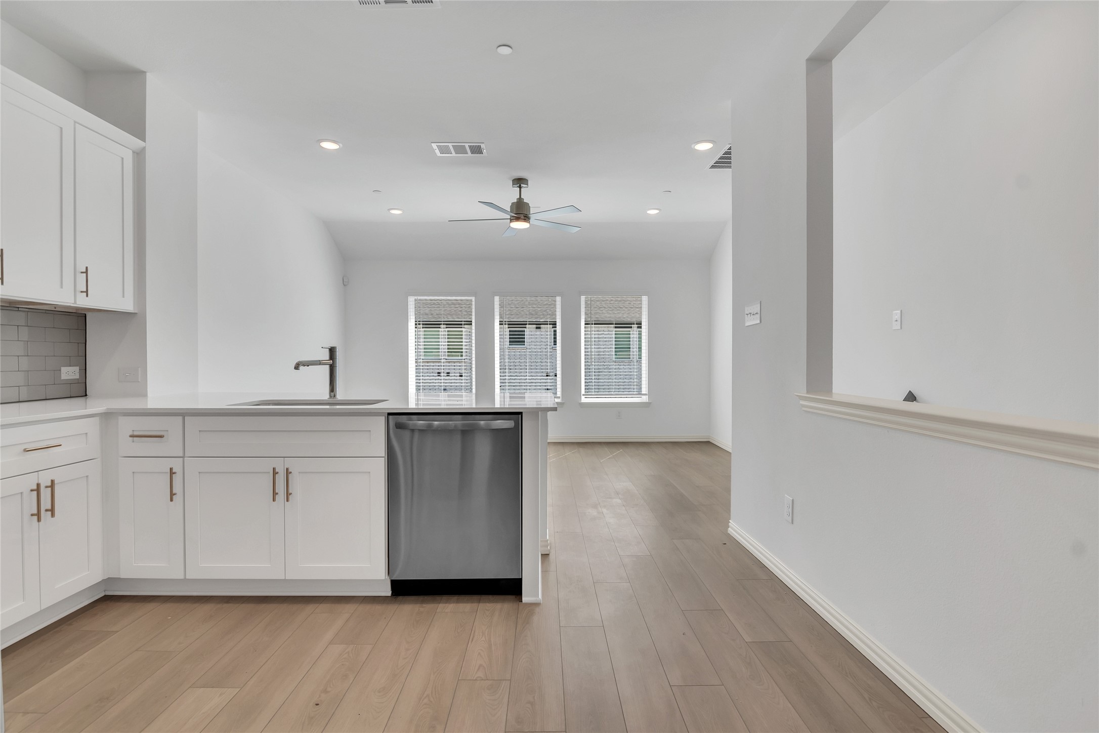 5258 Springlake Parkway