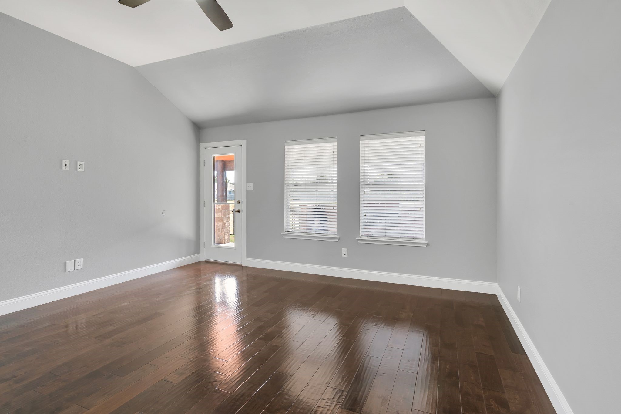 5744 Moon Flower Court