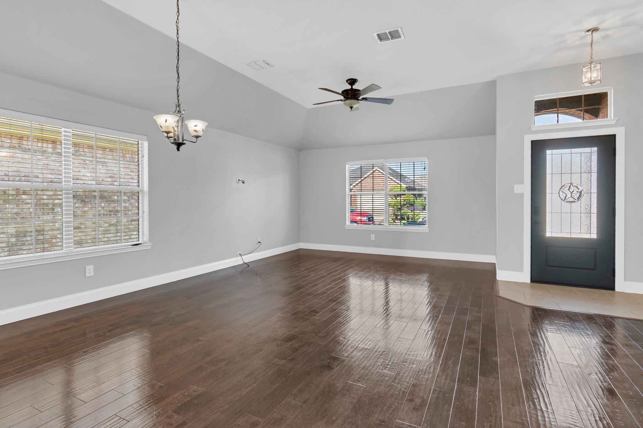 5744 Moon Flower Court