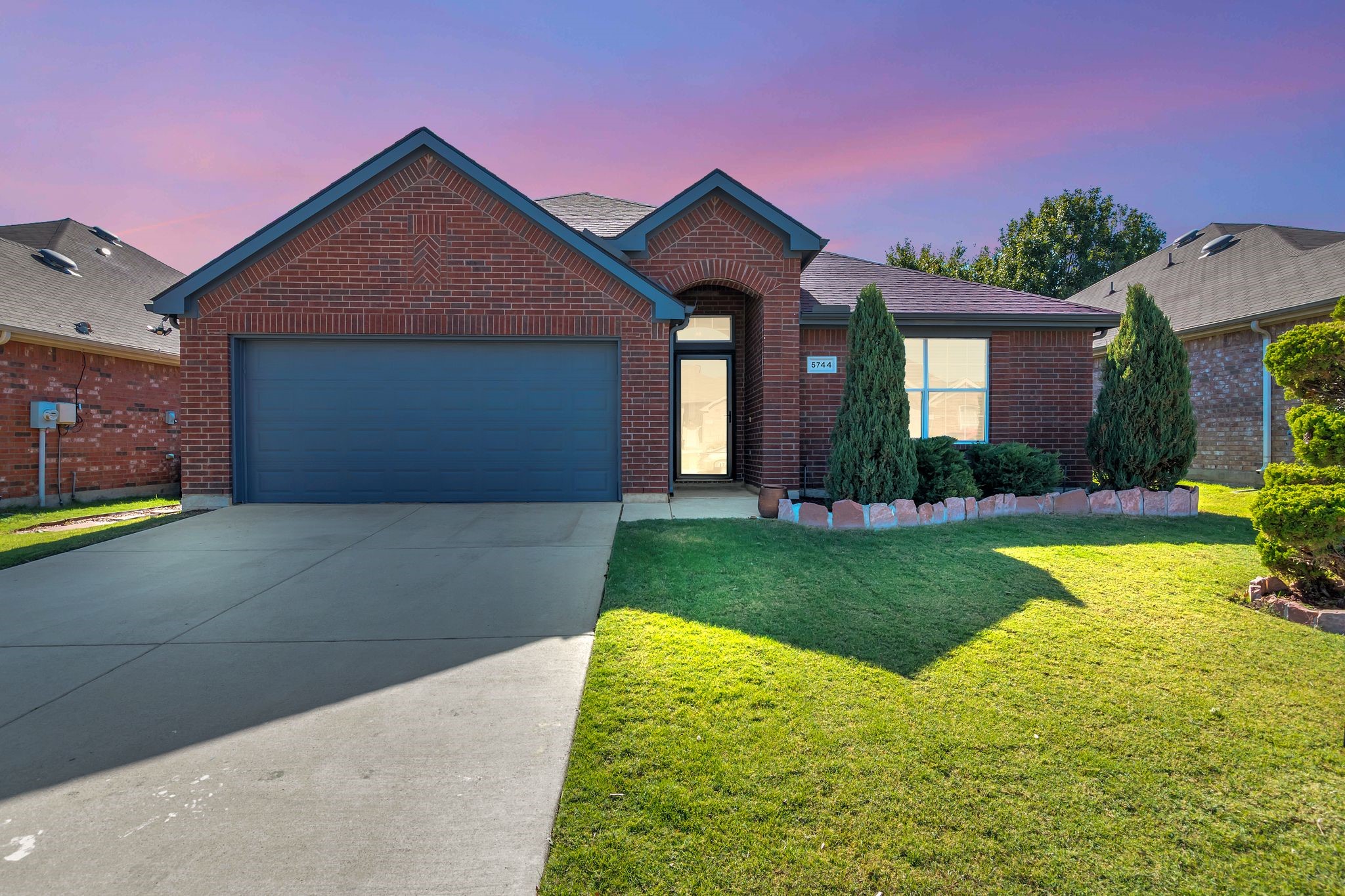 5744 Moon Flower Court