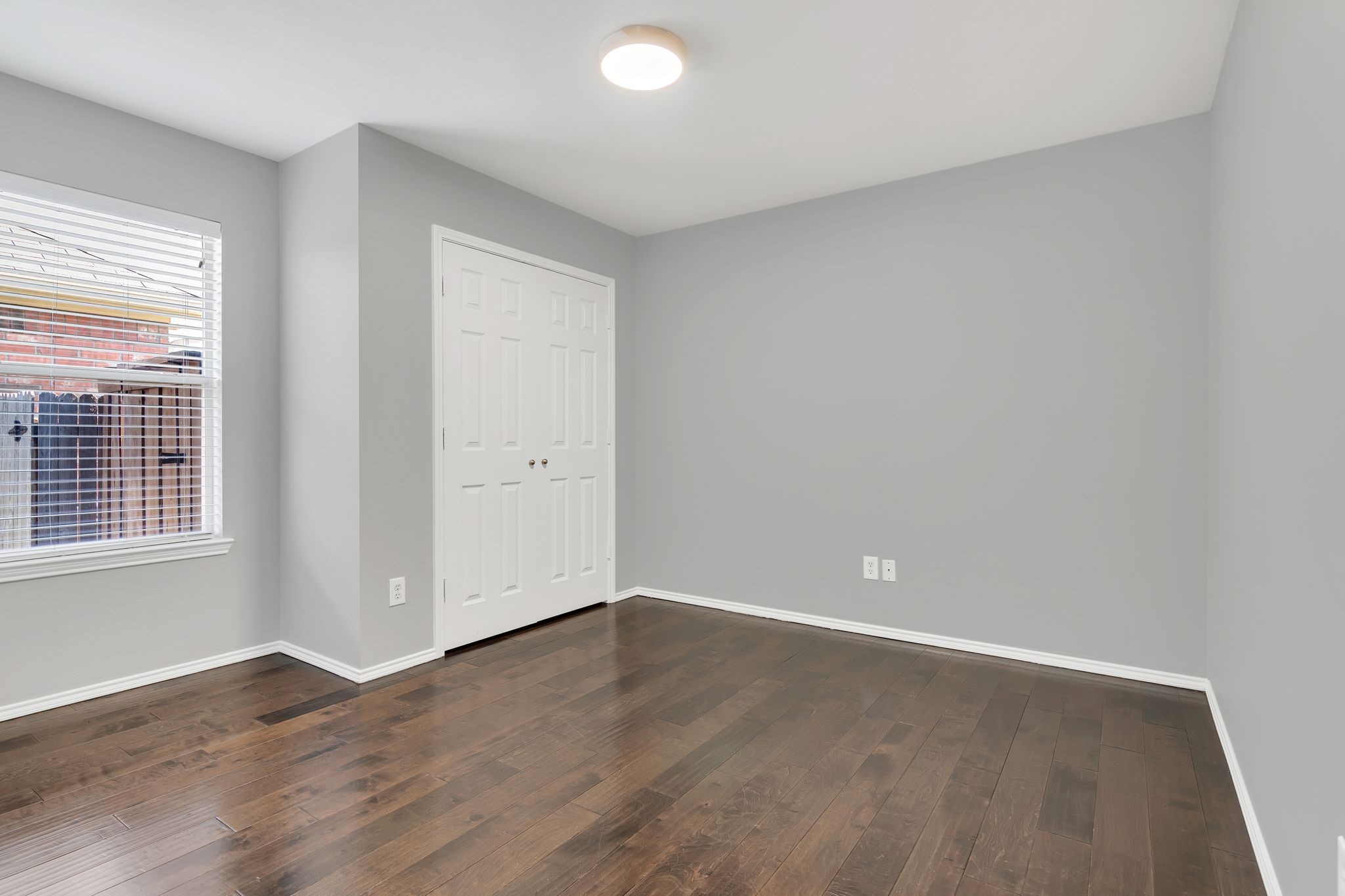 5744 Moon Flower Court