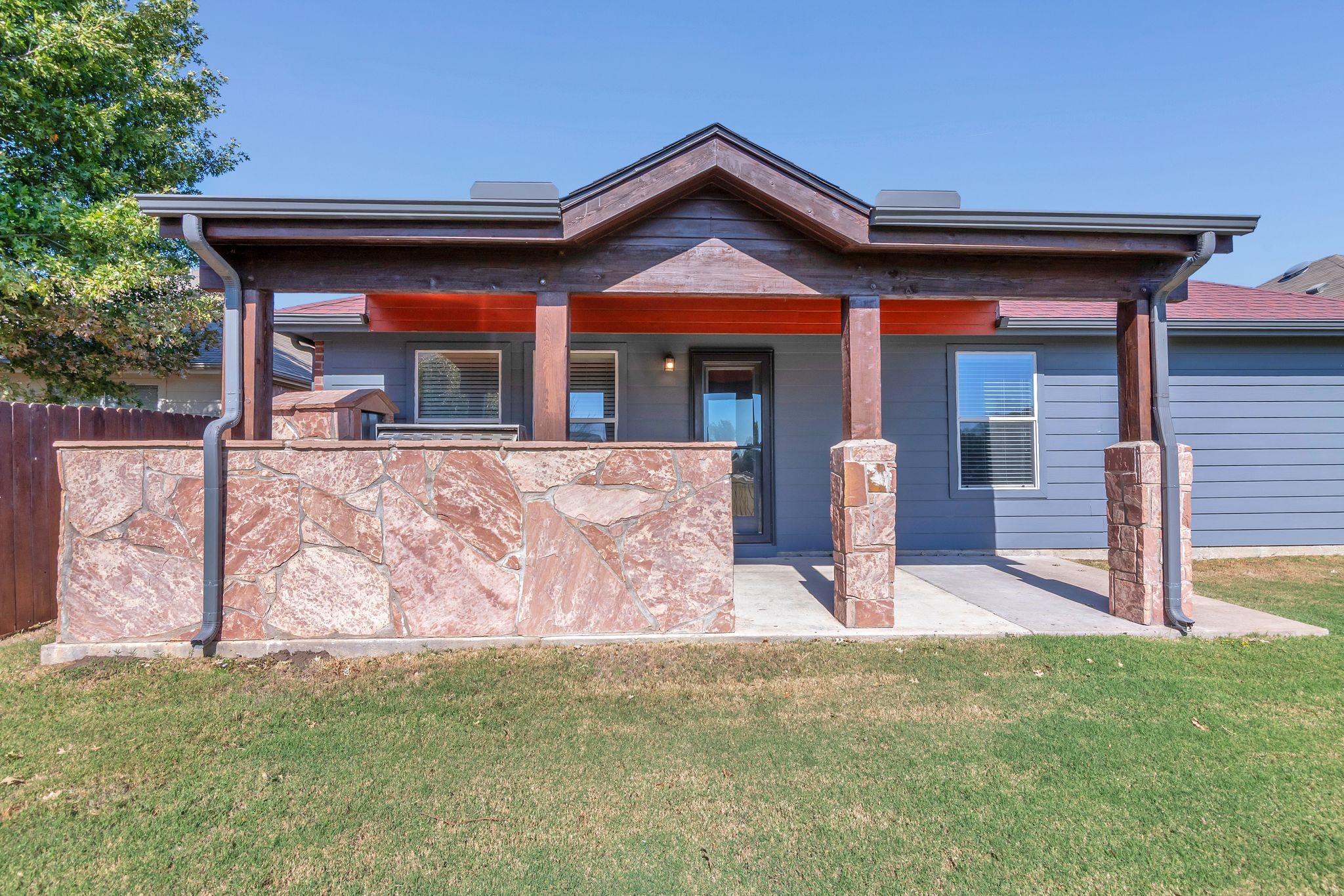 5744 Moon Flower Court