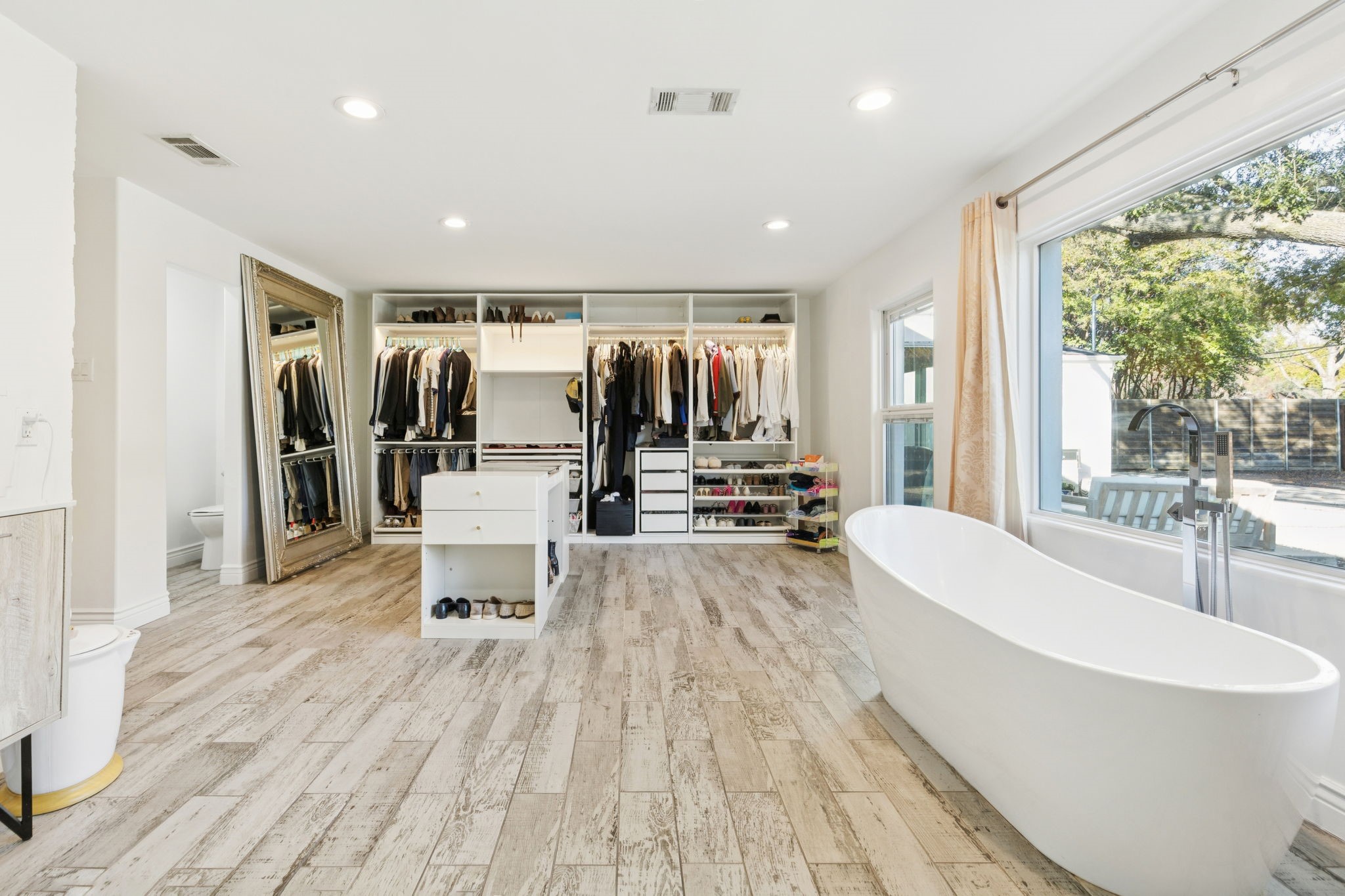 4863 Allencrest Lane