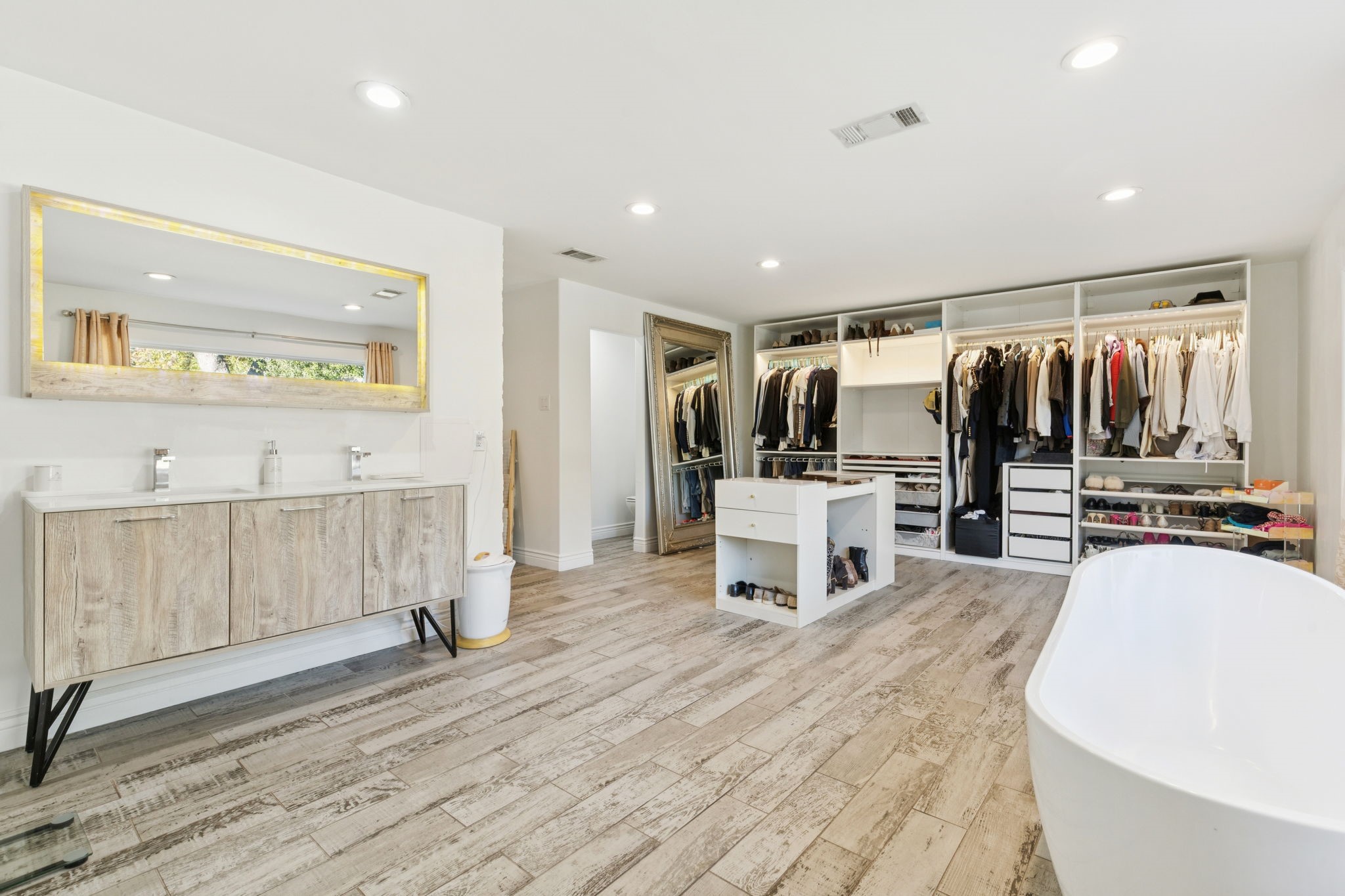 4863 Allencrest Lane