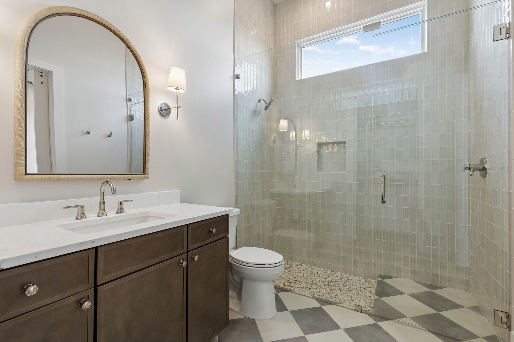 200 Murano Place