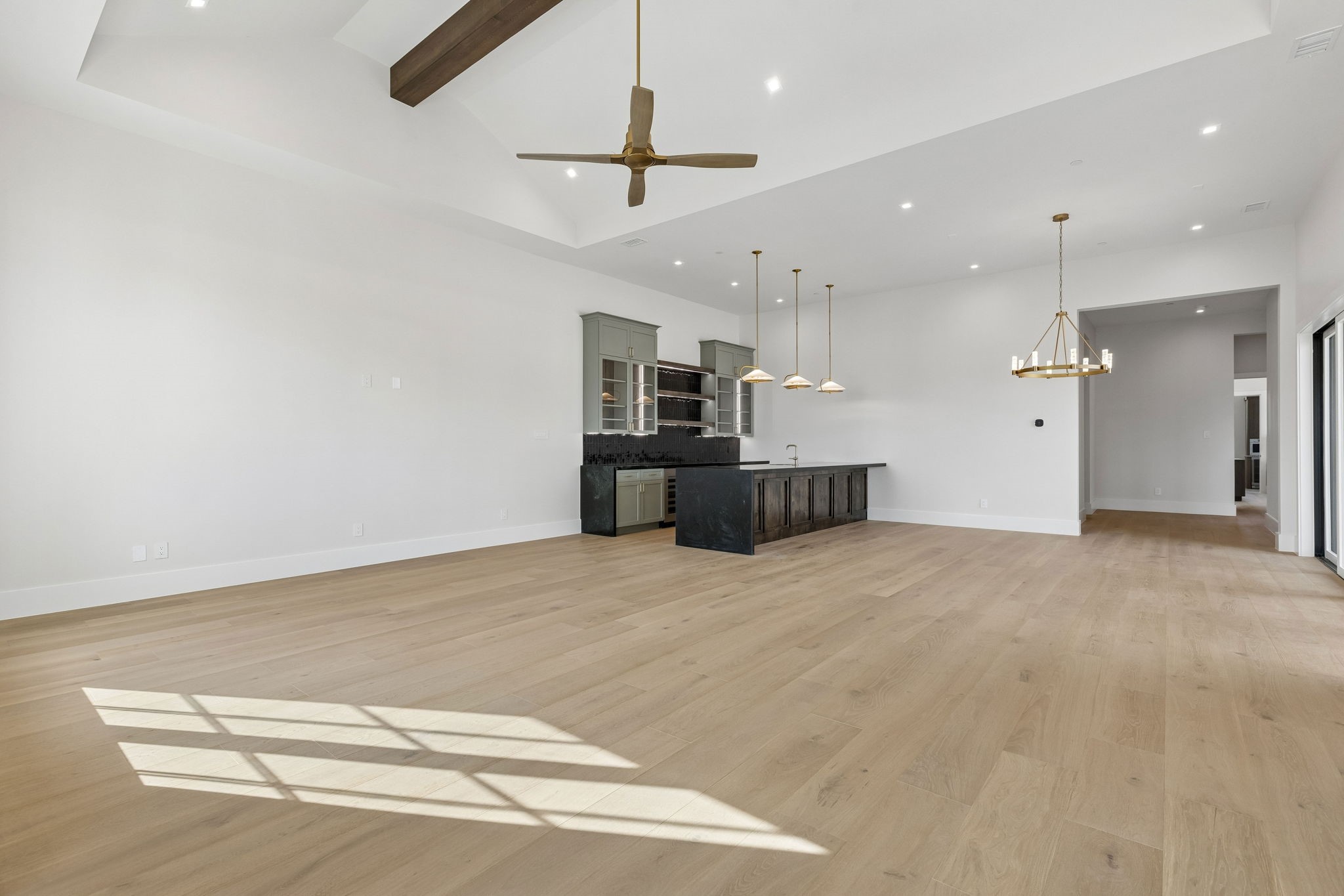 200 Murano Place