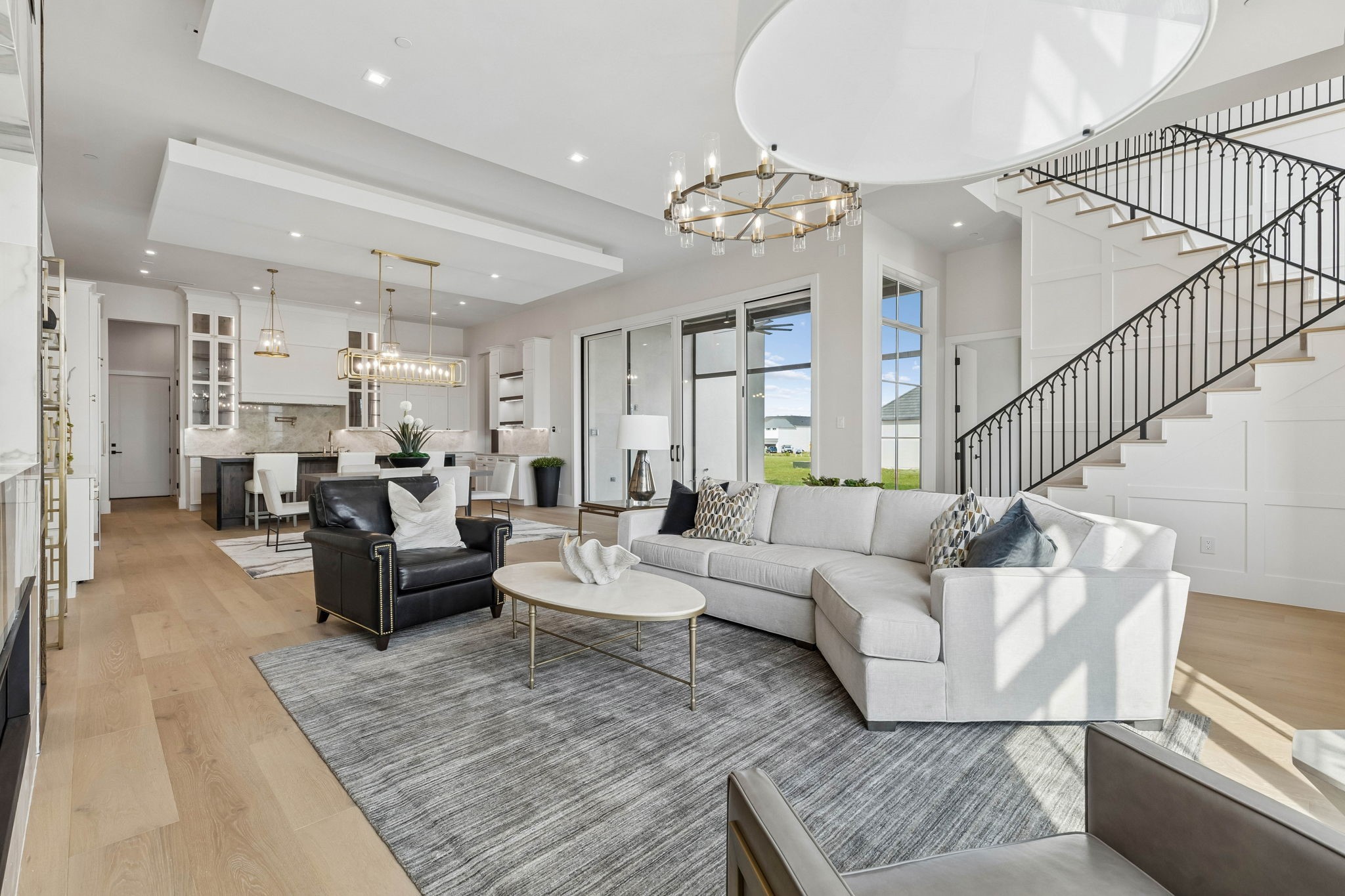 200 Murano Place