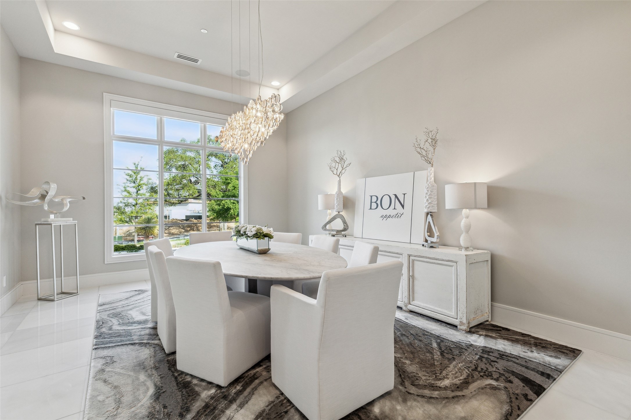 1521 Meandering Way Drive