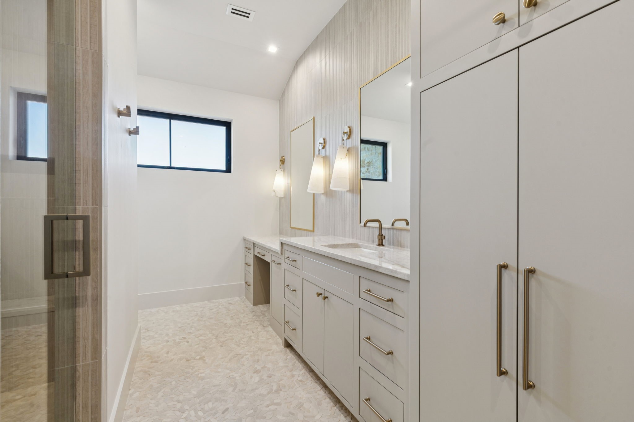 2600 Magnolia Circle