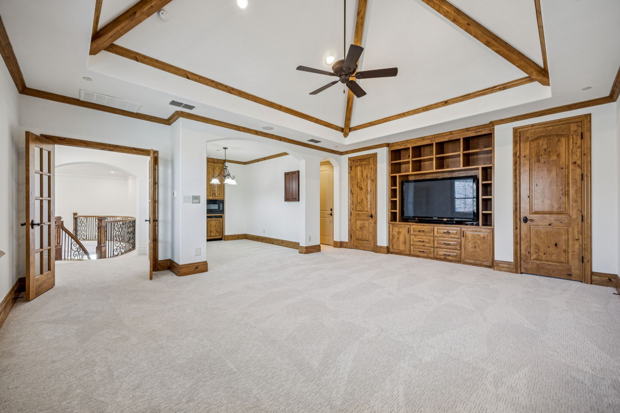 1820 Beam Drive
