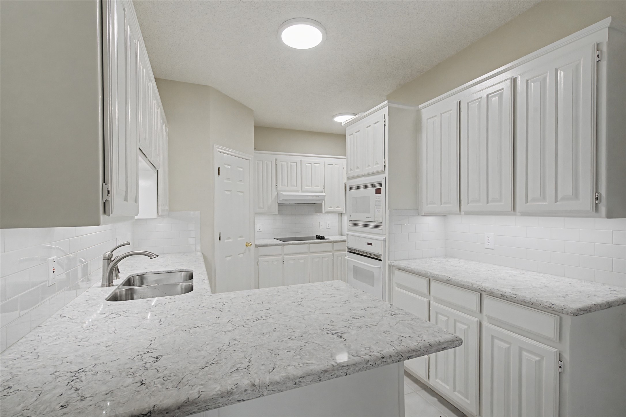 1227 Wooded Trail