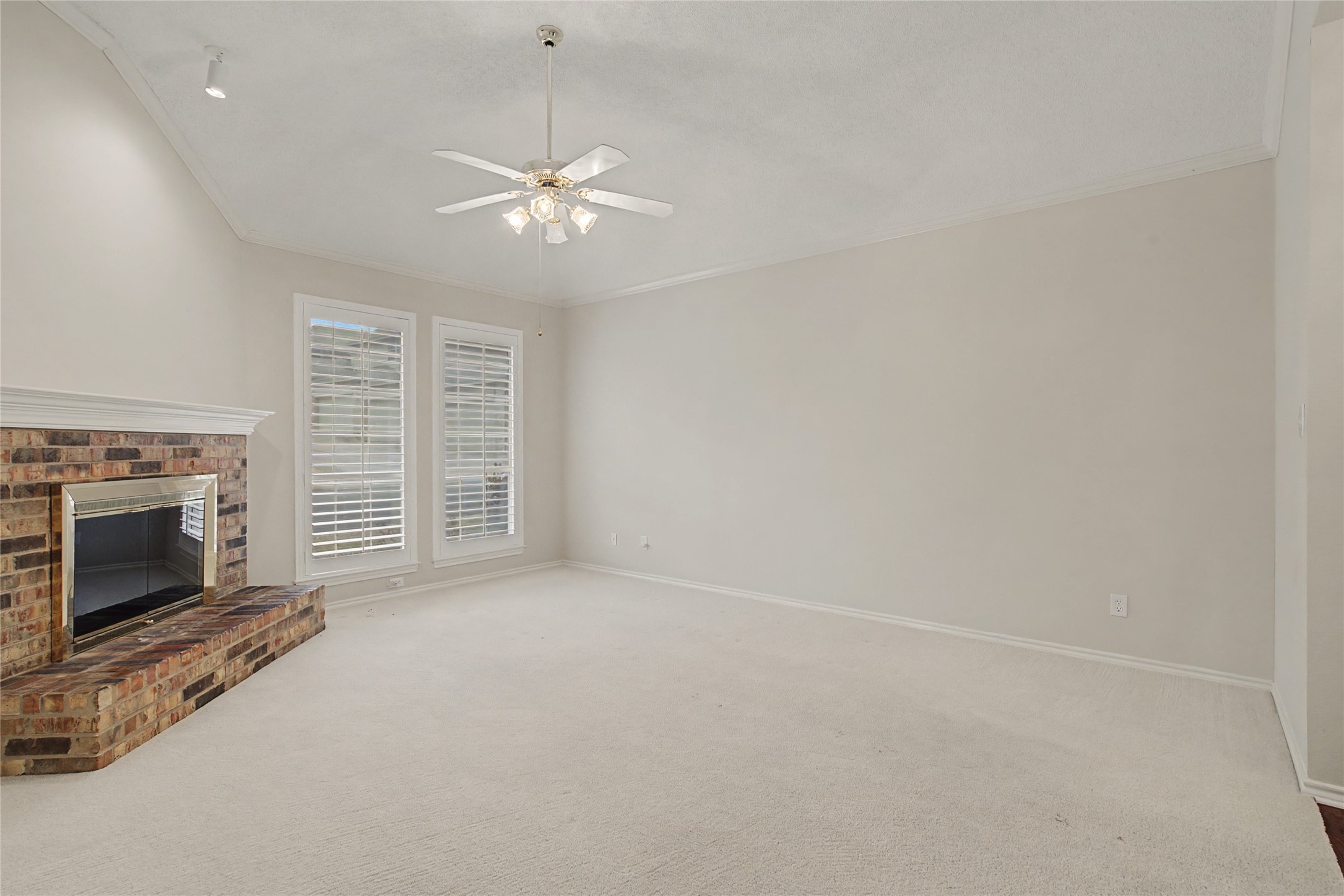 1227 Wooded Trail