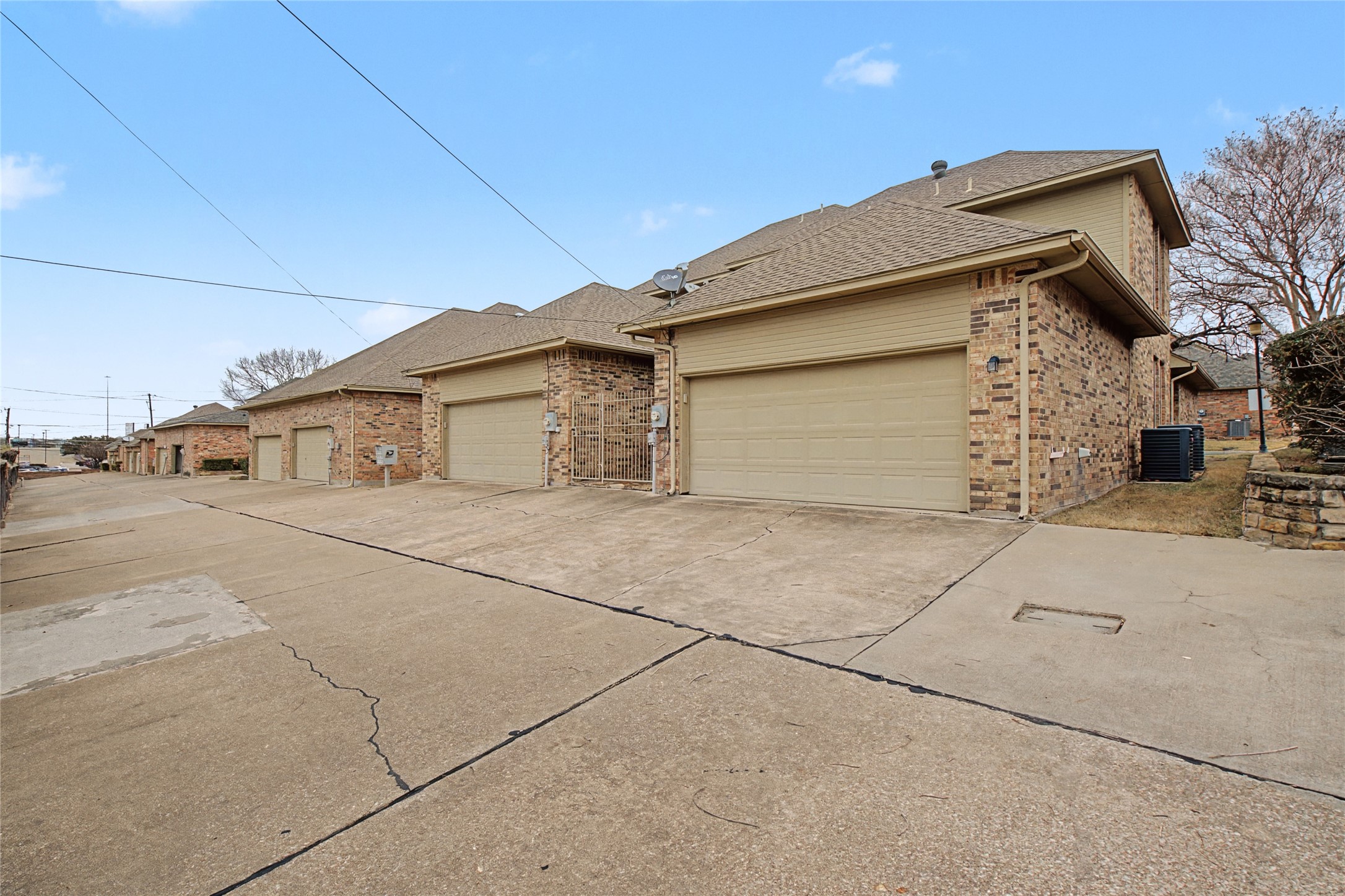 1227 Wooded Trail