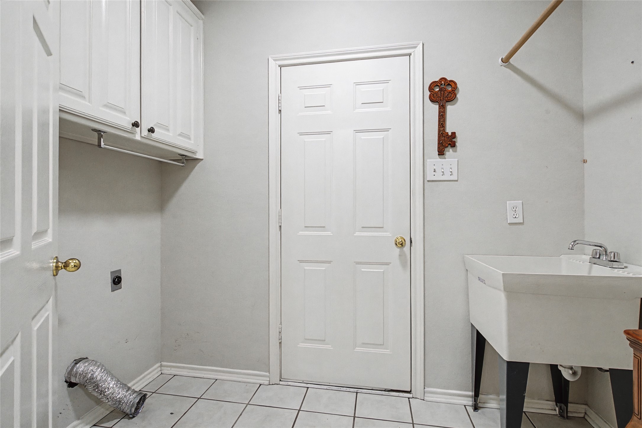 1227 Wooded Trail