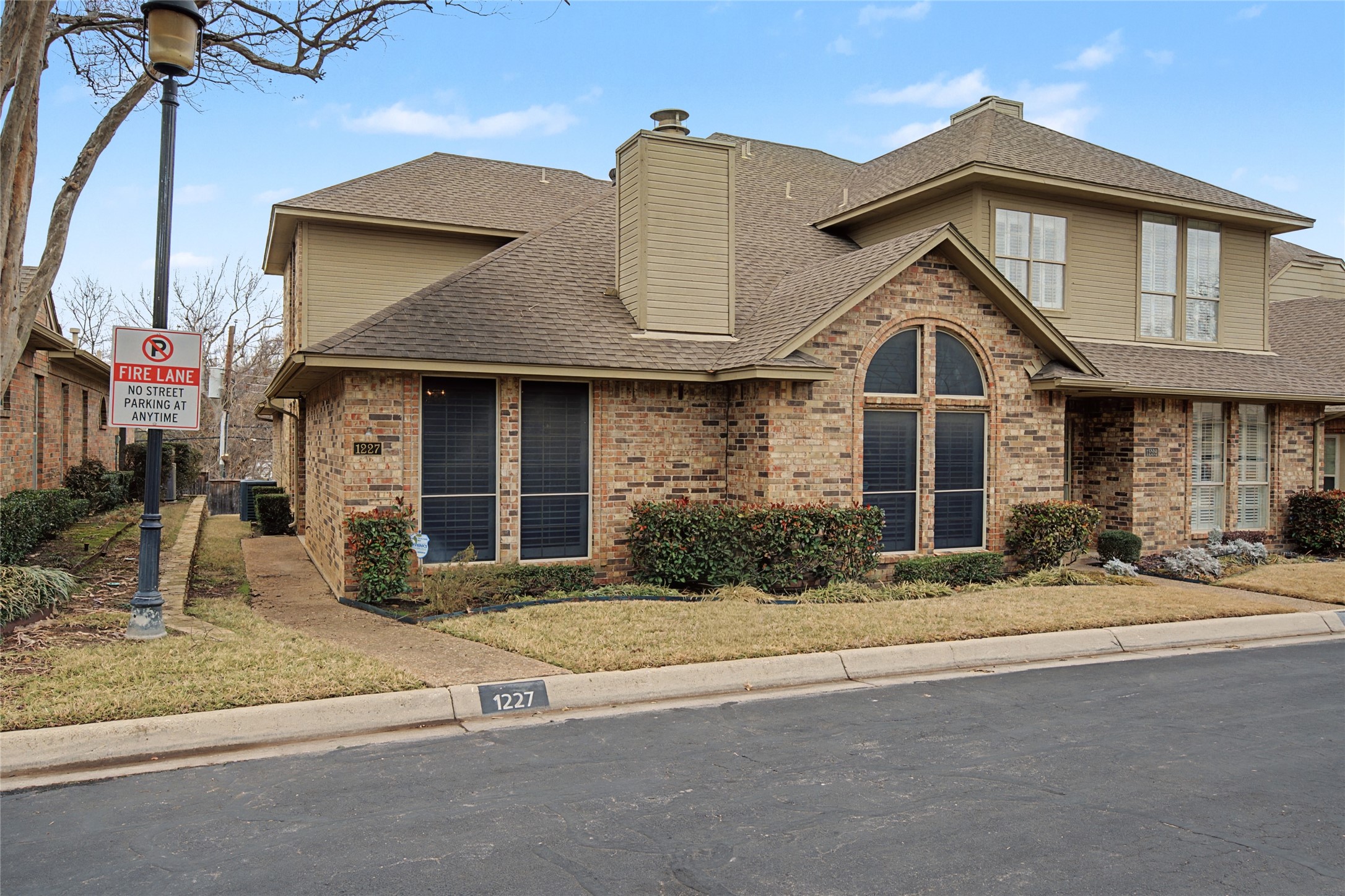 1227 Wooded Trail