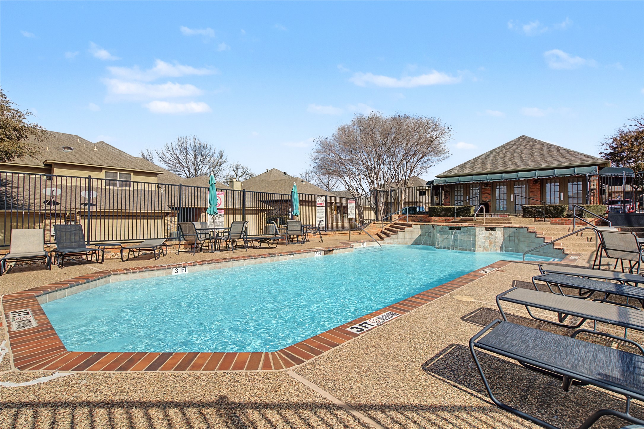 1227 Wooded Trail