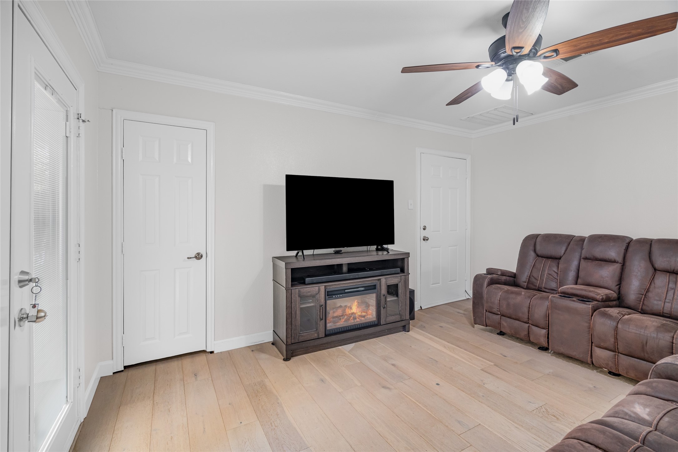 6308 Vel Drive