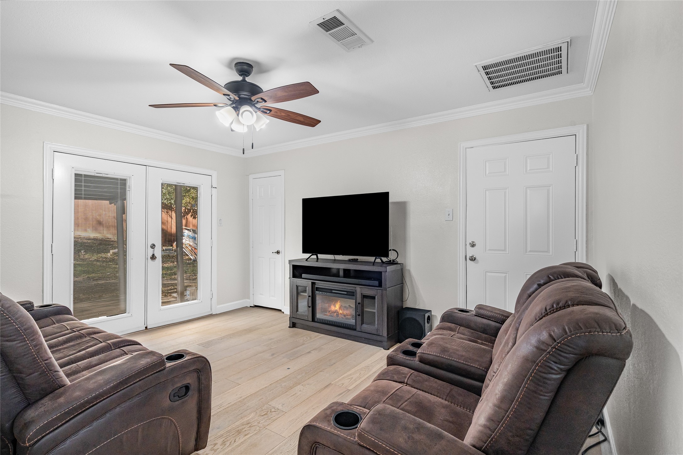 6308 Vel Drive