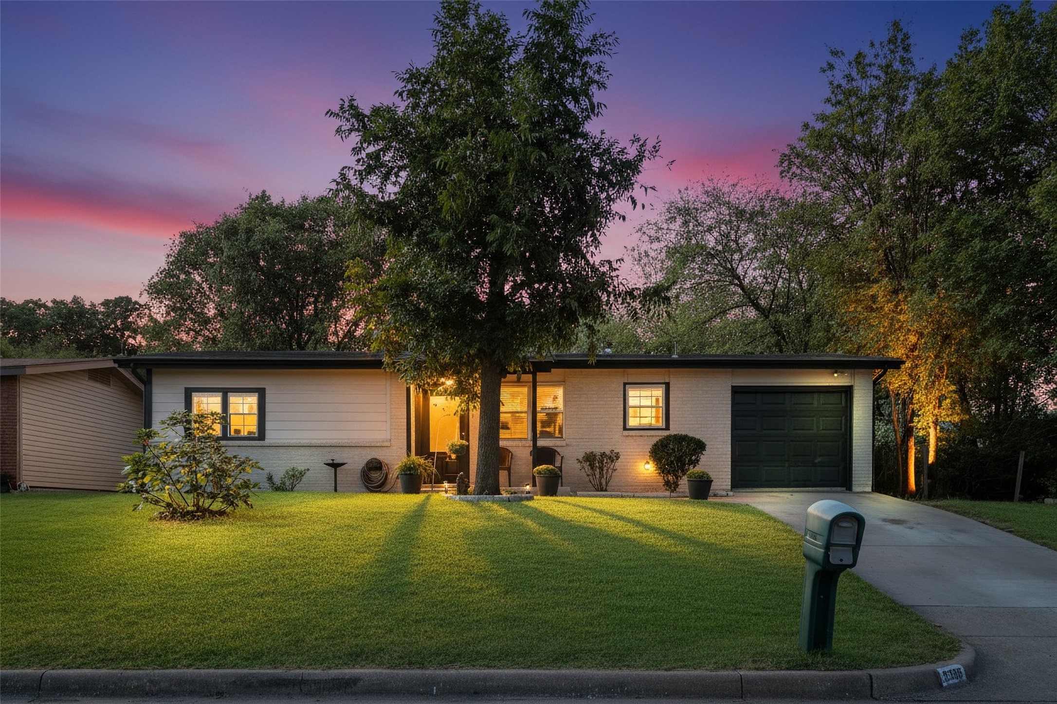 6308 Vel Drive