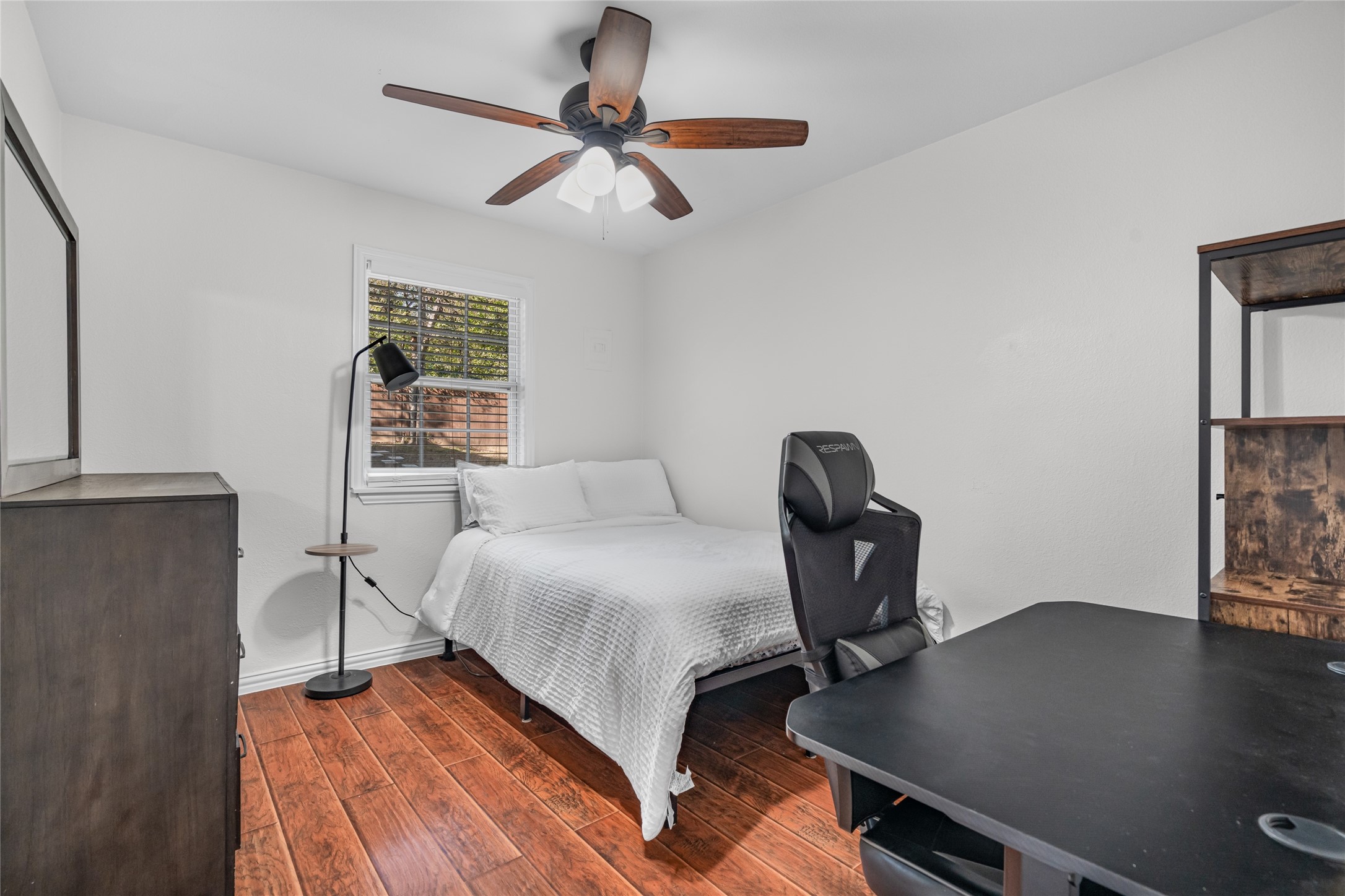 6308 Vel Drive