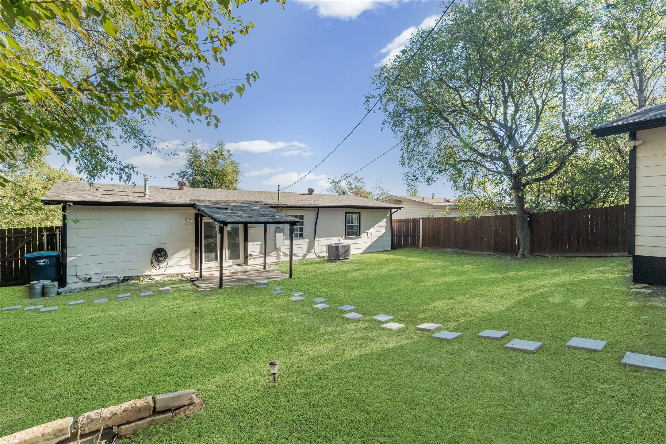 6308 Vel Drive