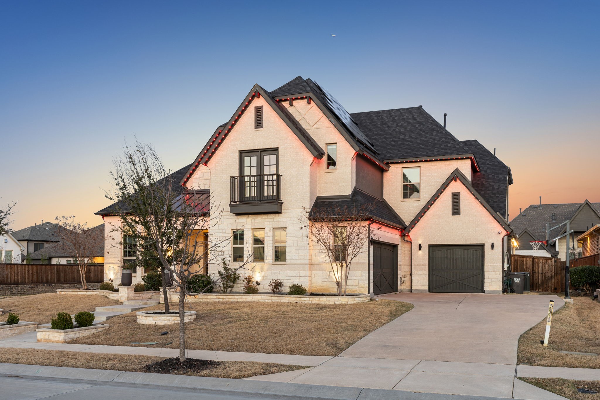 4102 Parkview Boulevard