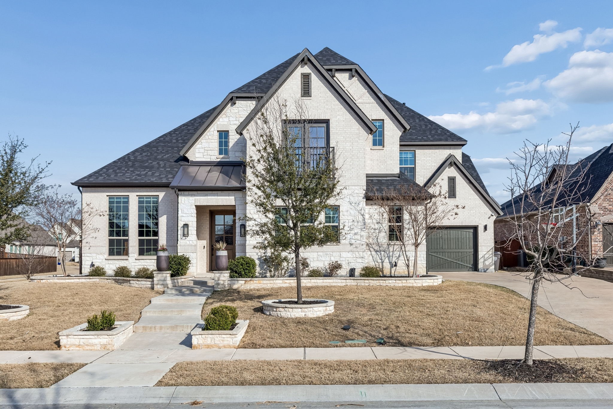 4102 Parkview Boulevard