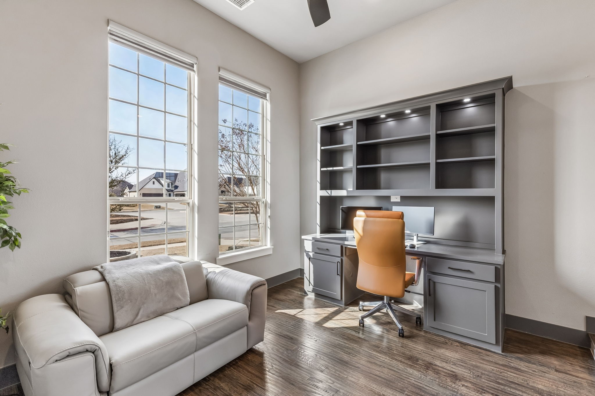 4102 Parkview Boulevard