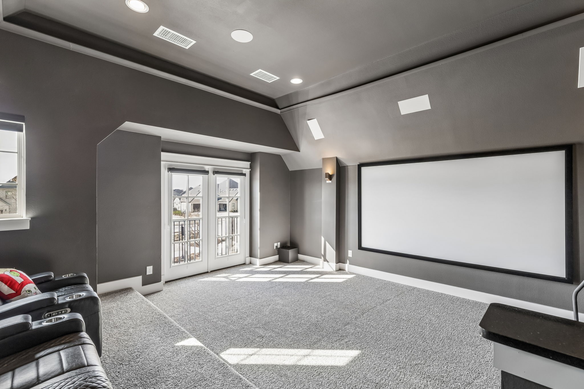 4102 Parkview Boulevard